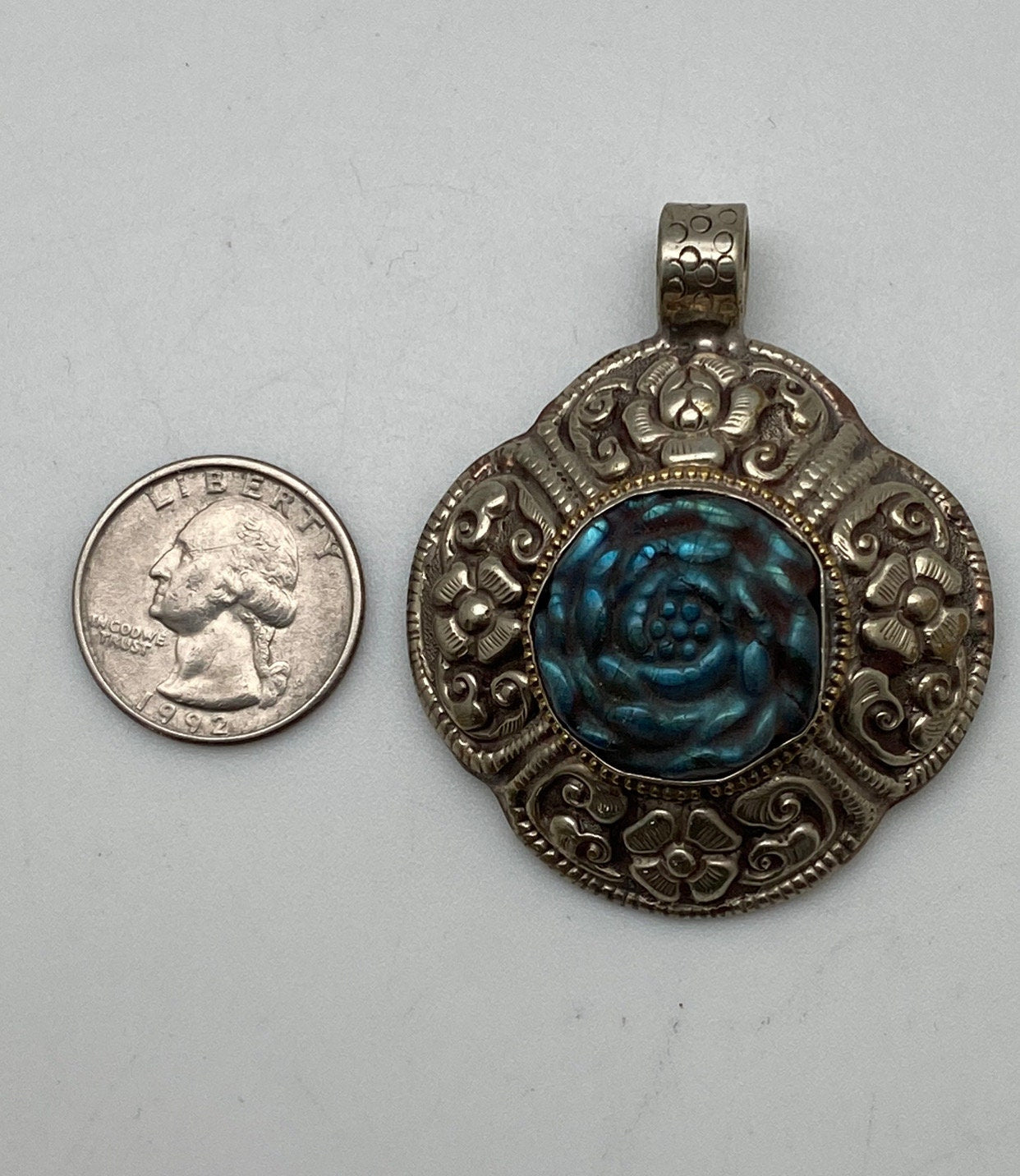 labradorite,floral,handcrafted,Tibetan silver,Tibetan design,ethnic,Himalayan,Nepalese