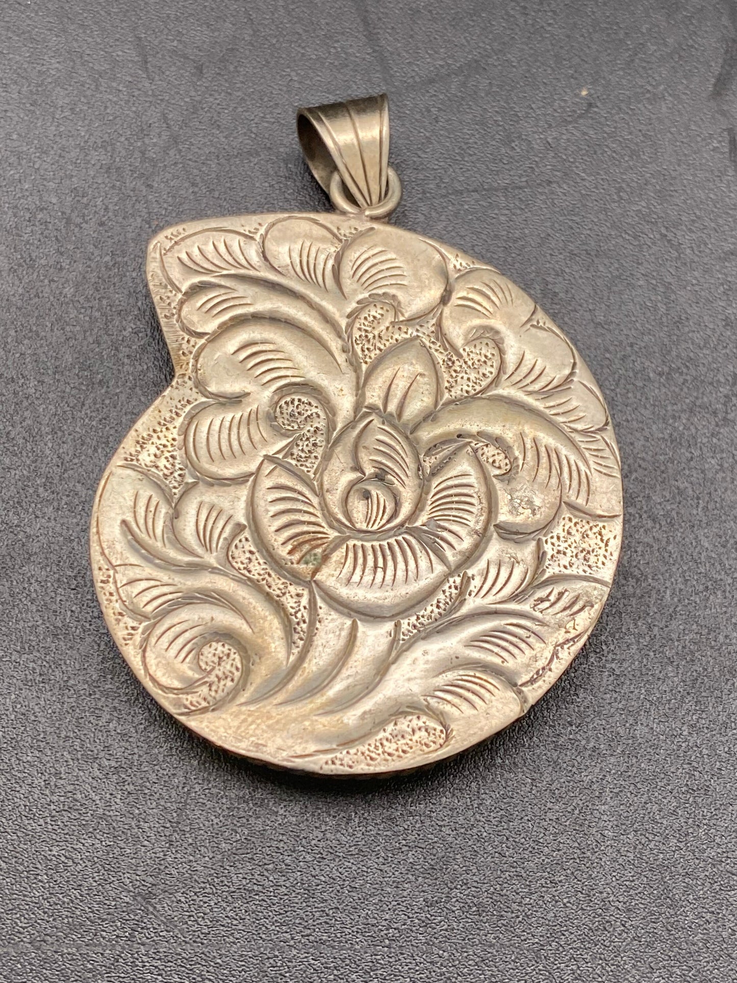 ammonite fossil pendant,Tibetan silver, handcrafted,vintage style,Nepalese
