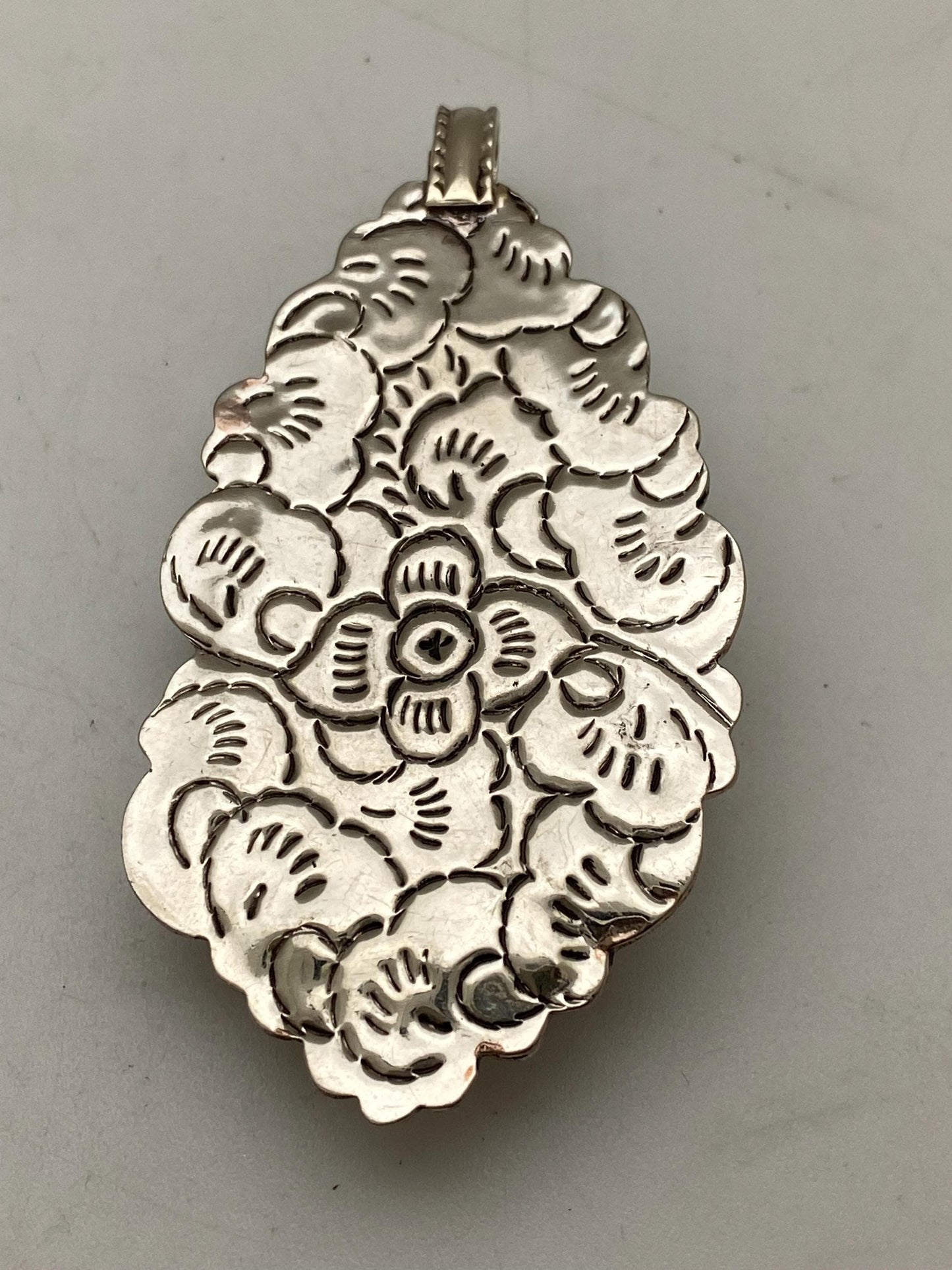 Horse pendant,bone carved,handcrafted,Tibetan silver,Himalayan, Nepalese ,ethnic style