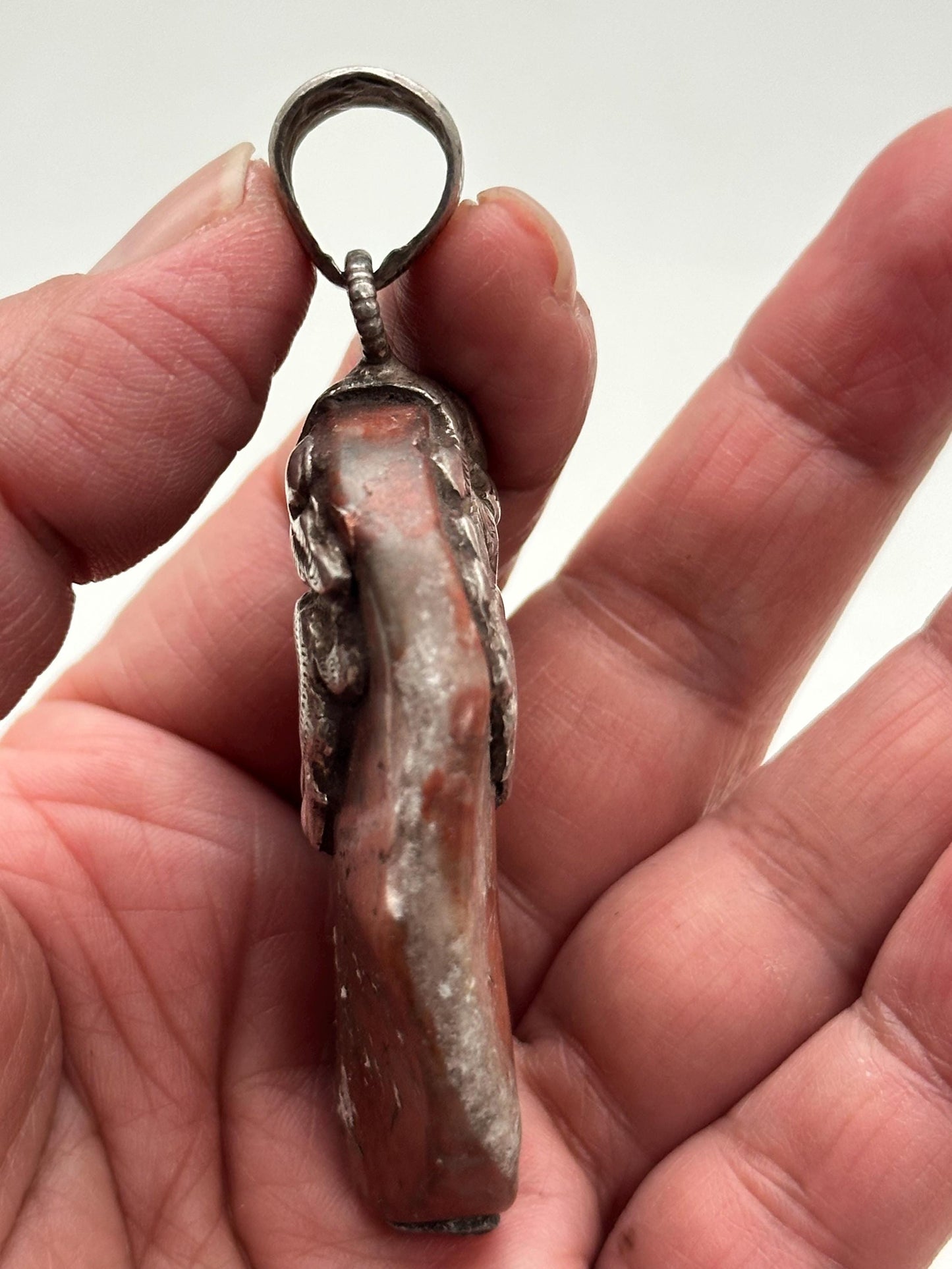 Agate pendant, handcrafted, sterling silver in deer design, ethnic style, Himalayan, Nepalese