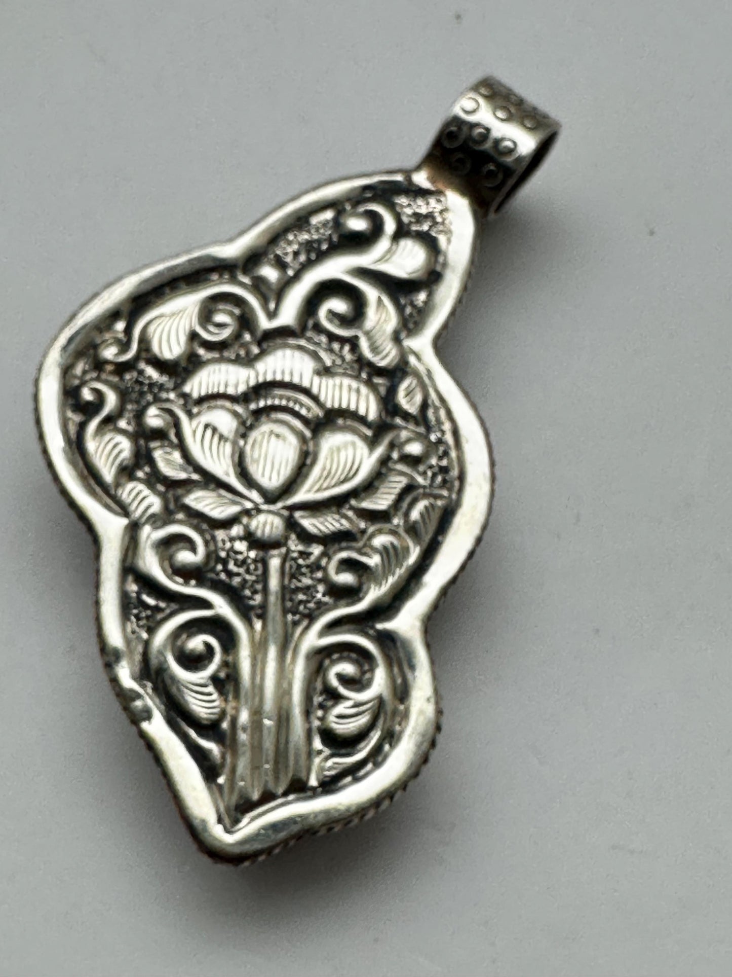 Snake pendant, fluorite carved , handcrafted, Tibetan silver,labradorite,61.7mmX33.8mm