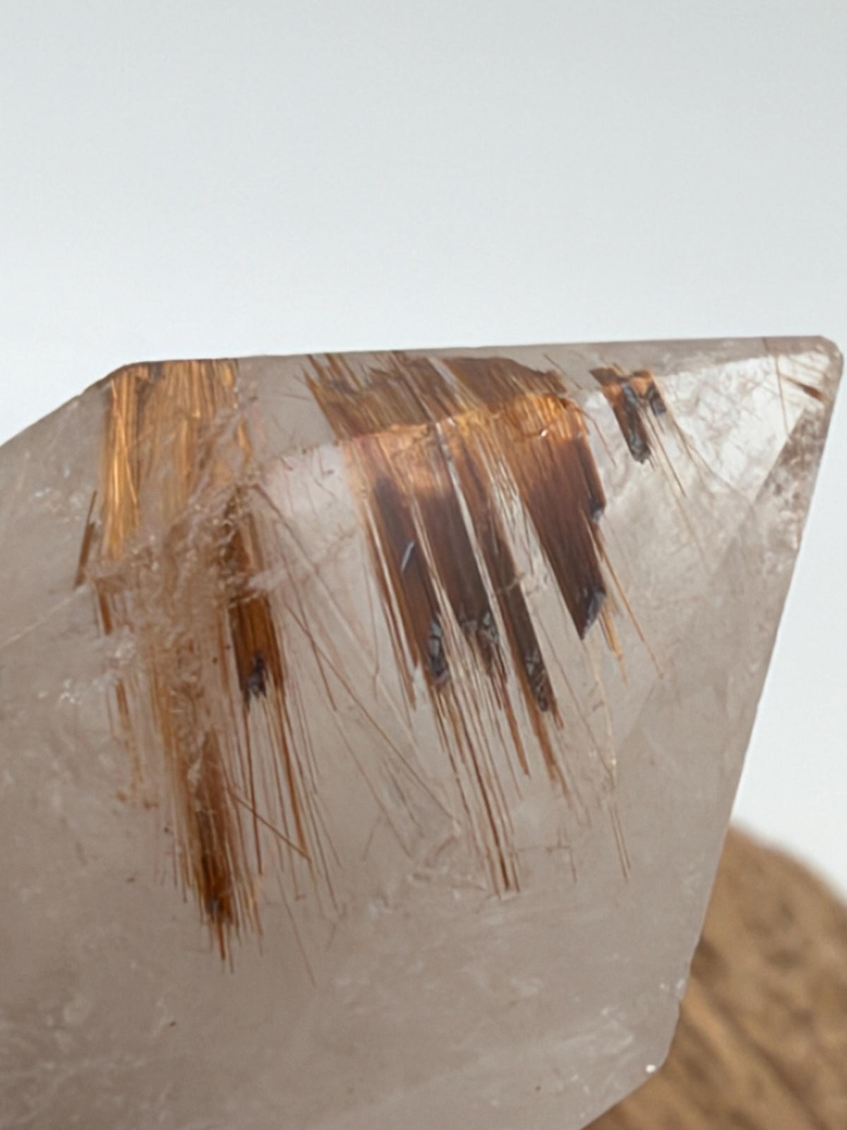 Natural rutilated quartz pendant, set with labradorite, healing stone