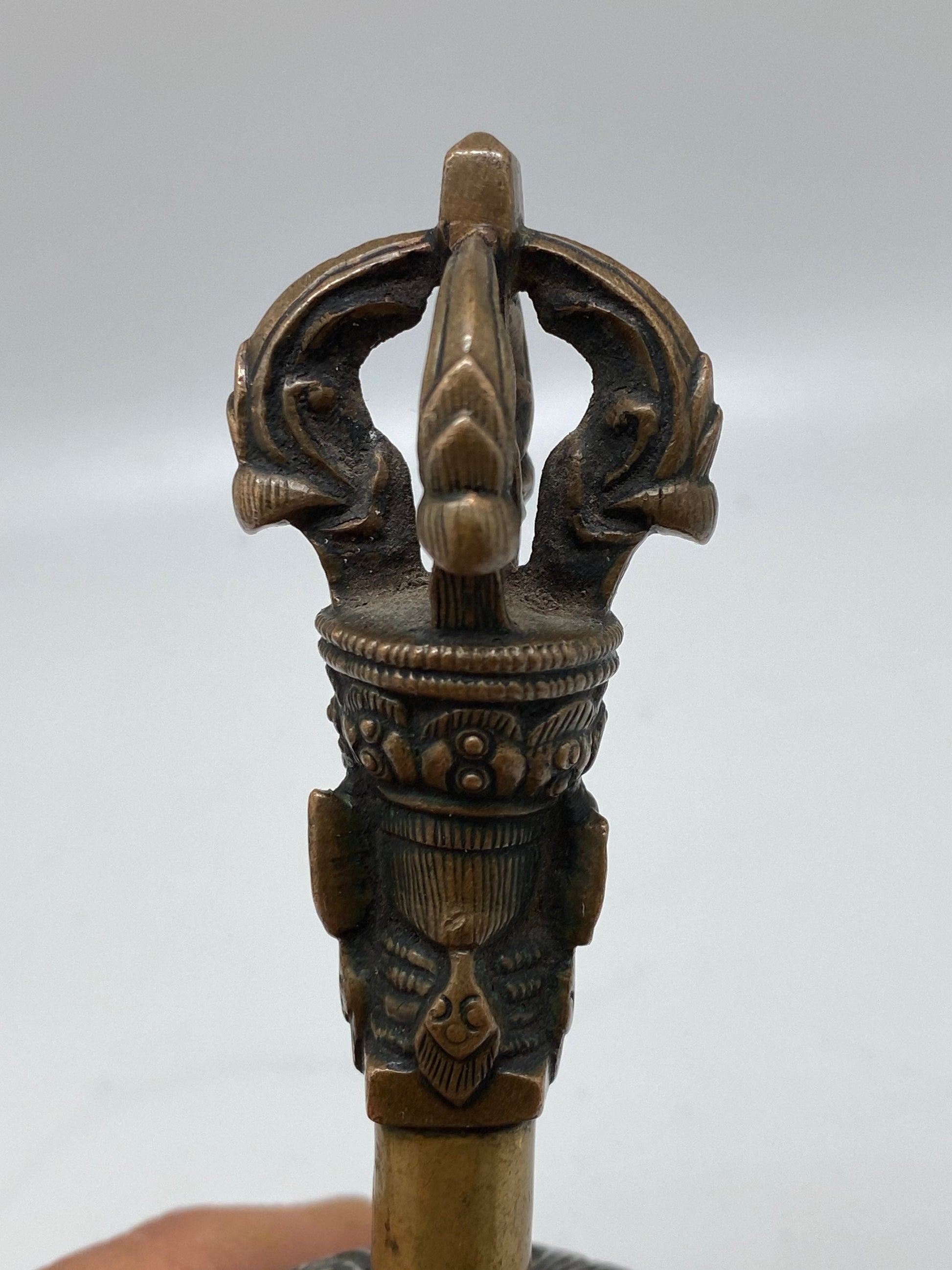 17th century Tibetan antique bell, Buddhist ritual object, Tibetan (Drlbu )
