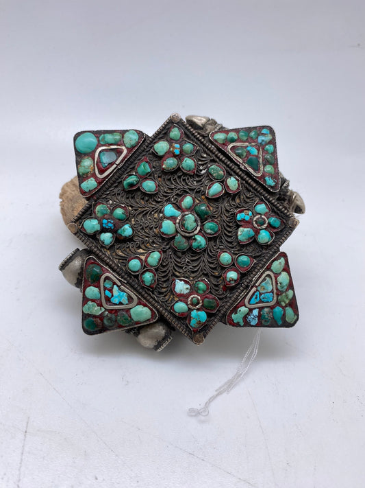 Tibetan turquoise, gau box , 19th century Tibetan amulet,