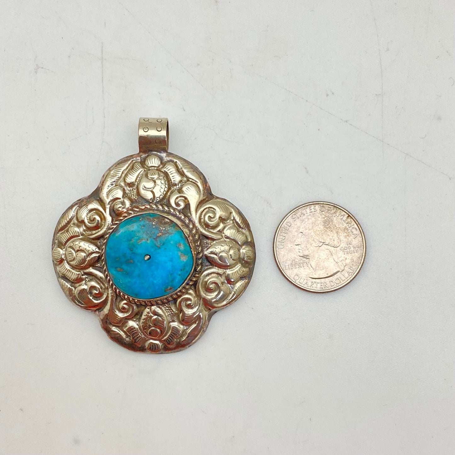 Turquoise pendant,floral pendant, handcrafted,Tibetan silver, Nepal