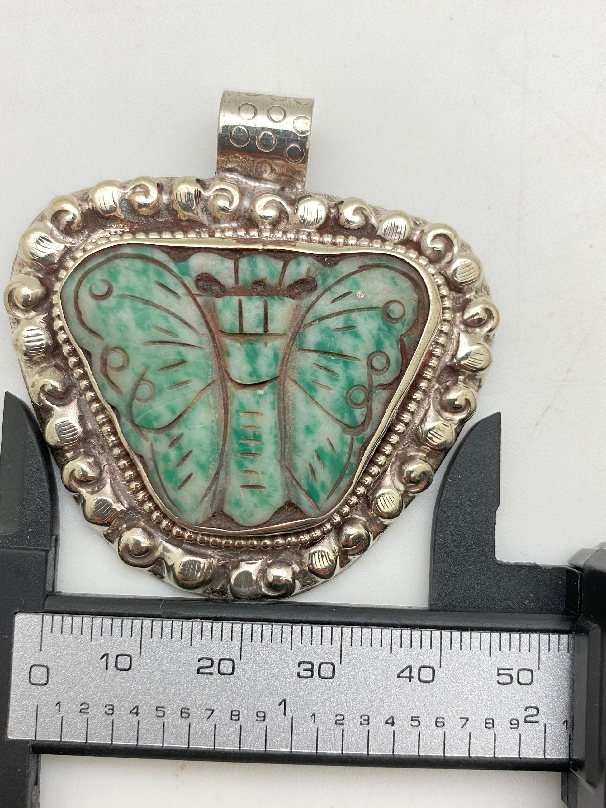 Natural jade, butterflies pendant ,tibetan silver, handcrafted,ethnic jewelry