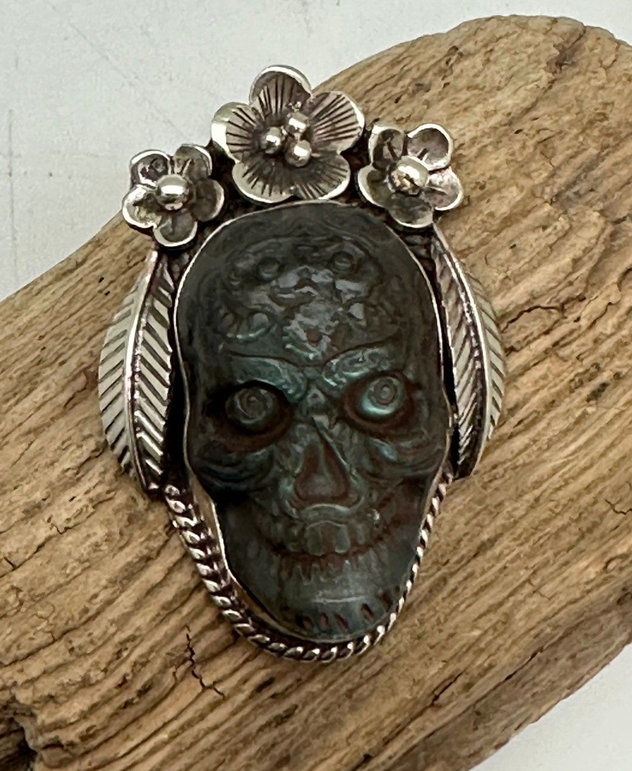 Labradorite,skull pendant, handcrafted,tibetan silver,