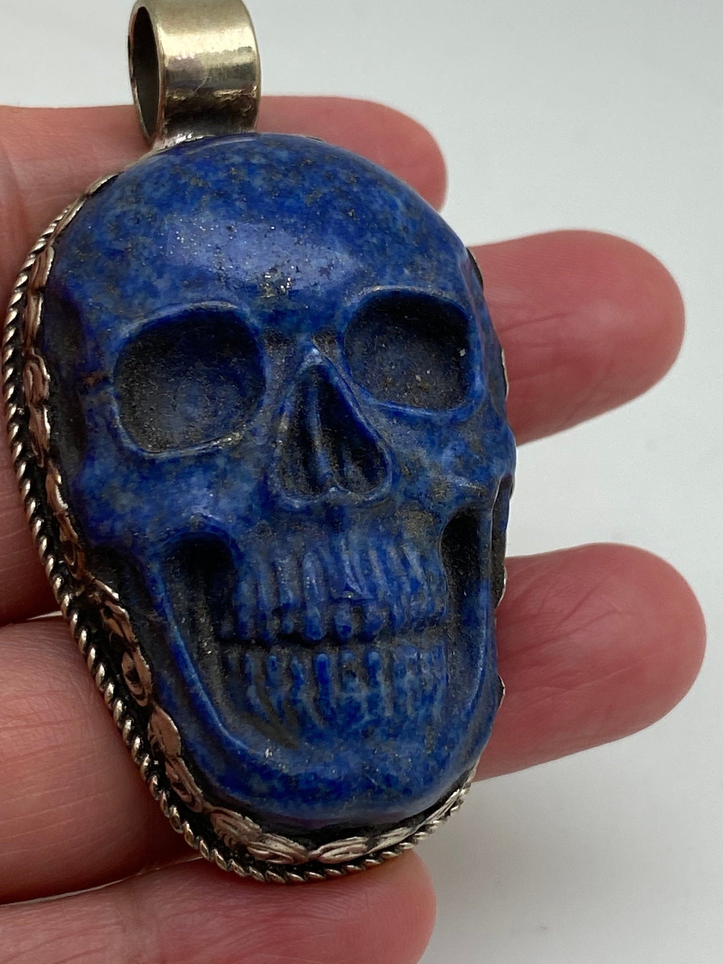 lapis lazuli skull pendant,tibetan silver, handcrafted,ethnic,tibetan design,Himalayan,Nepalese,
