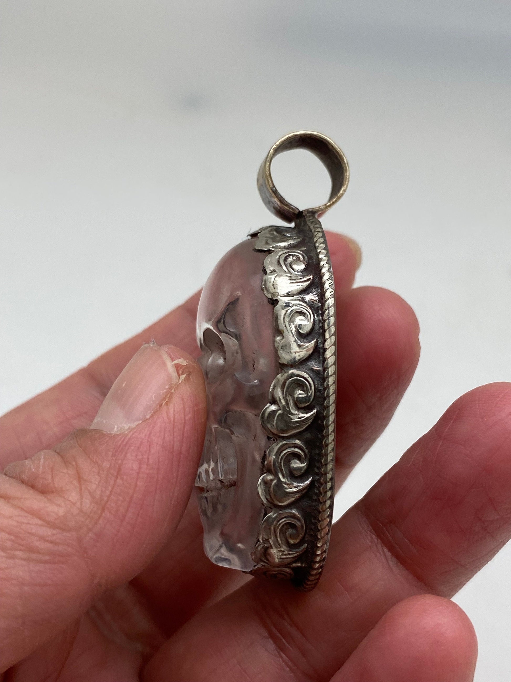 quartz crystal carved,handcrafted,tibetan silver,ethnic,tribal,Himalayan,Nepalese,