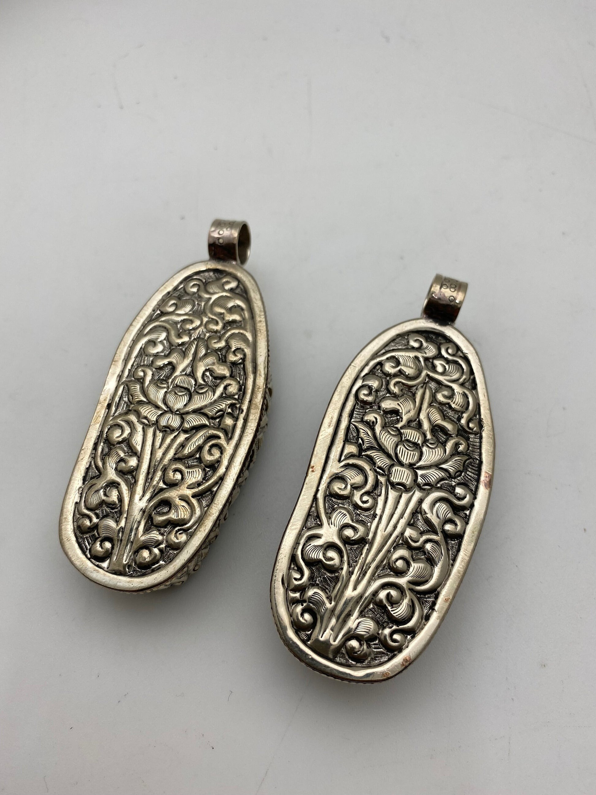 Labradorite carved shiva pendant,handcarved,tibetan silver,Amulet,ethnic design, handcrafted,Himalayan,Nepalese