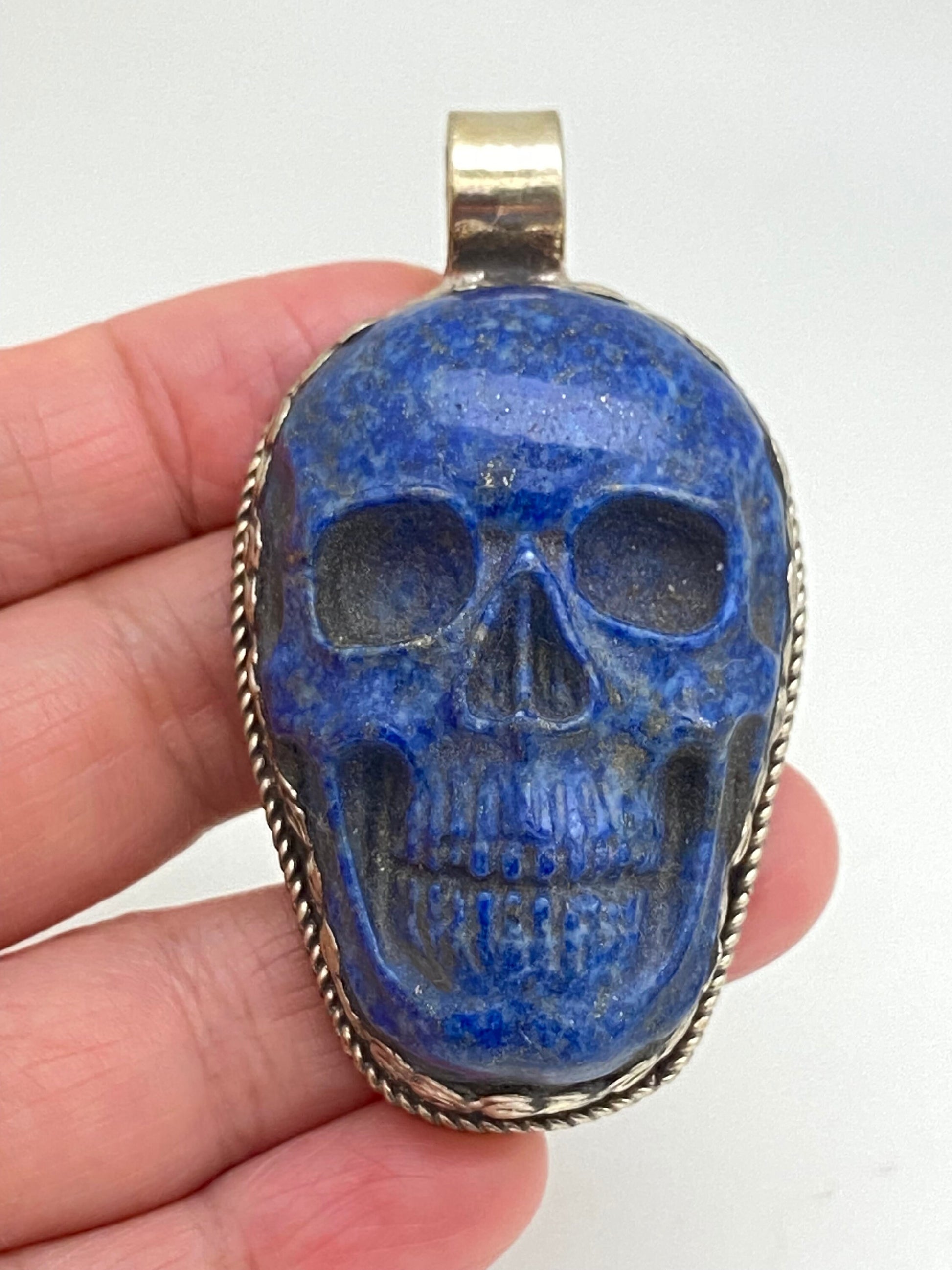 lapis lazuli skull pendant,tibetan silver, handcrafted,ethnic,tibetan design,Himalayan,Nepalese,