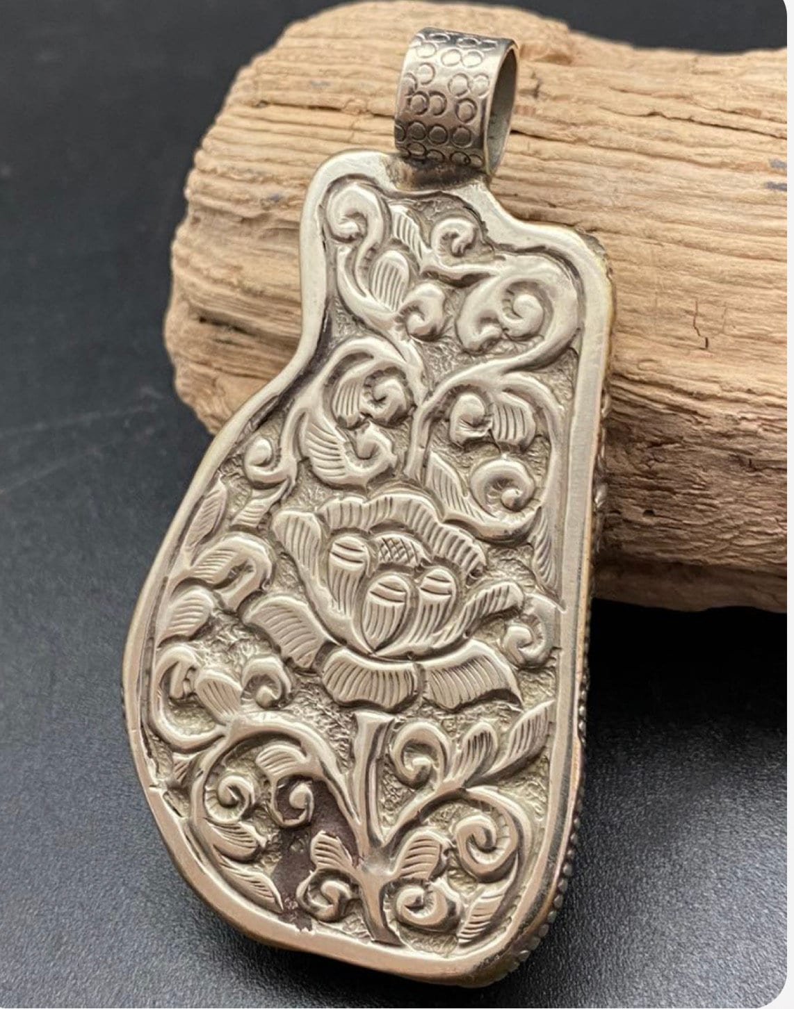 Bone Carved Buddha Hamsa Pendant: Tibetan Silver, Nepalese