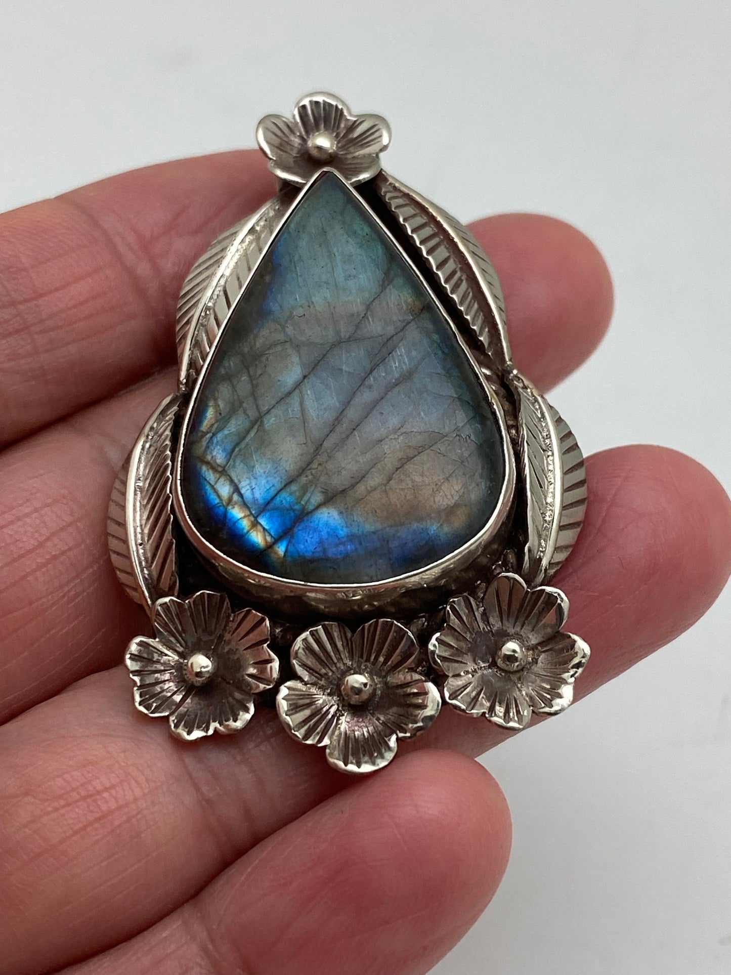 labradorite pendant set with floral Tibetan silver, handcrafted,himalayan,Nepalese,tibetan design