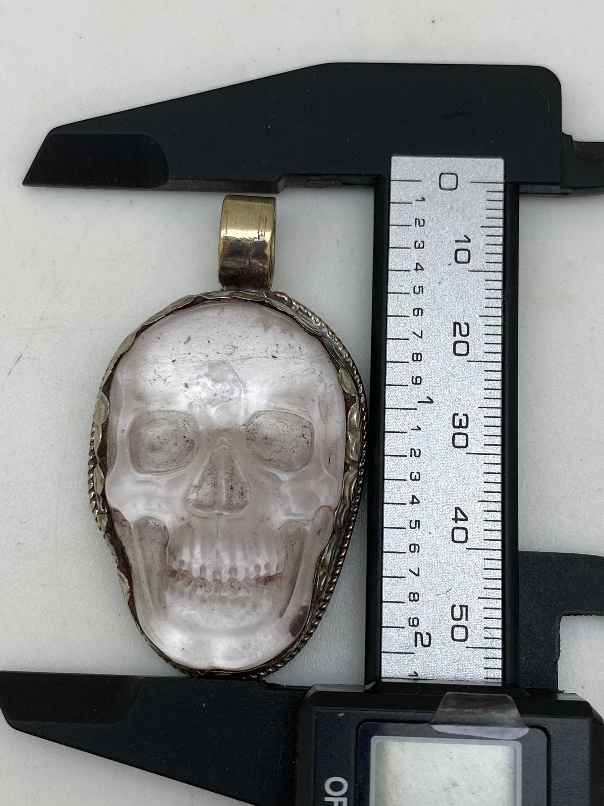 quartz crystal carved,handcrafted,tibetan silver,ethnic,tribal,Himalayan,Nepalese,
