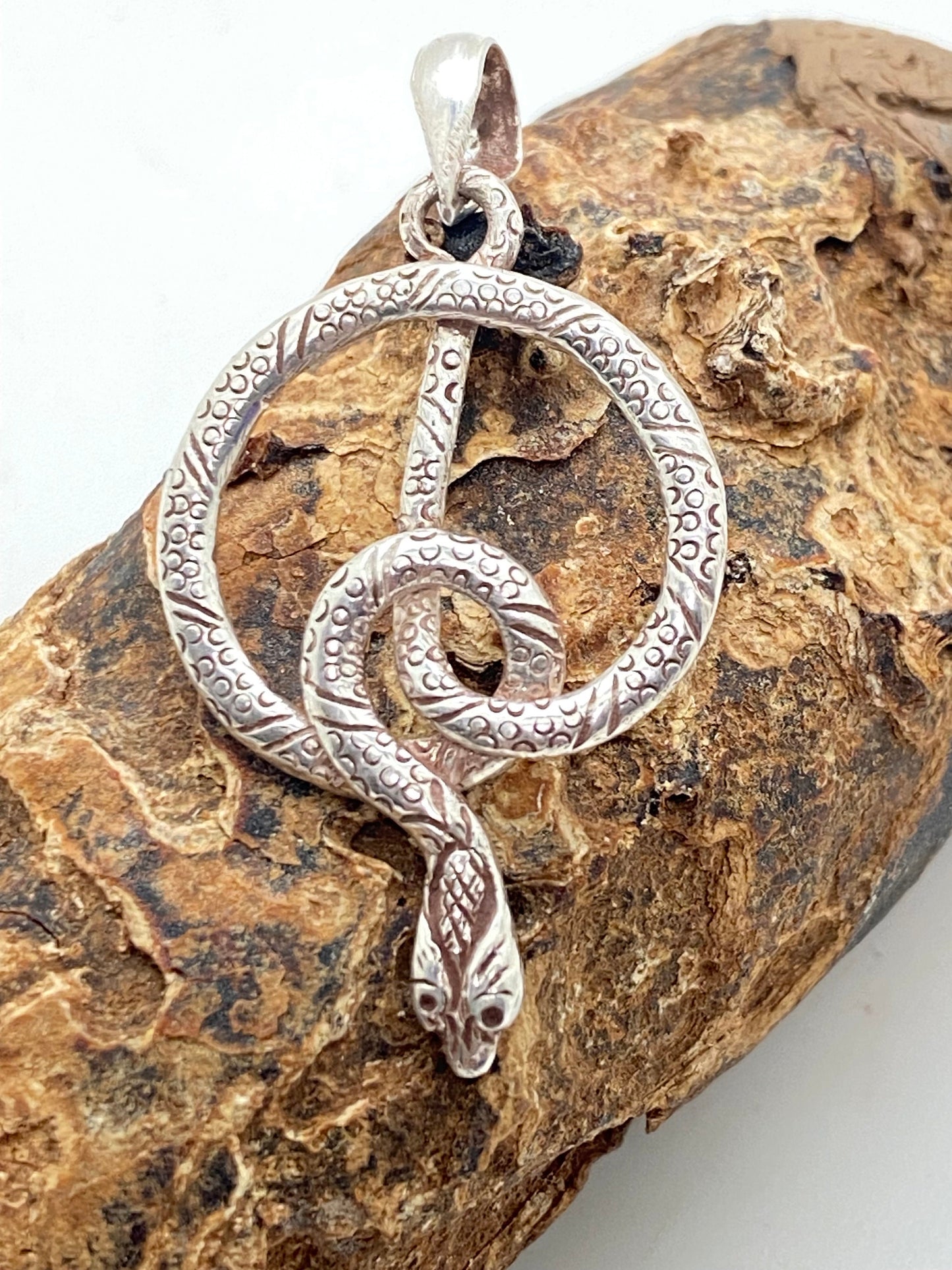 snake pendant,sterling silver,handcrafted,Himalayan,Nepalese
