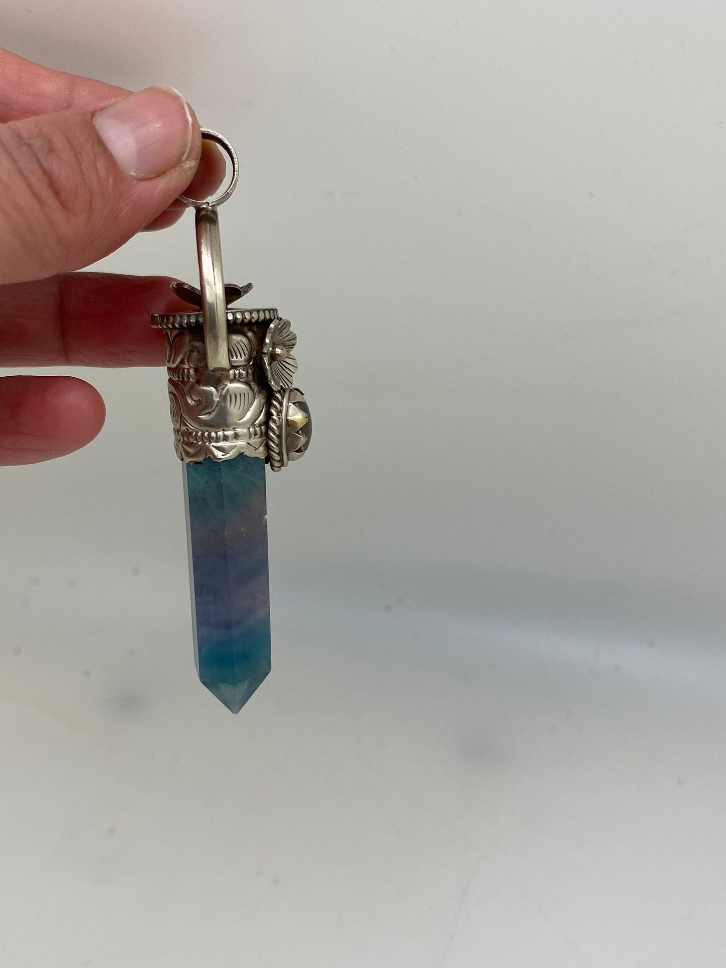 Fluorite point pendant, healing sone, set with labradorite,tibetan repousse silver,floral,handcrafted,Himalayan,Nepalese,