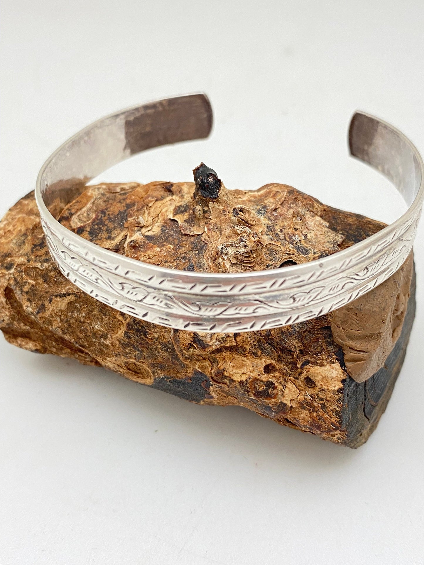 sterling silver bangle, cuff bracelet, handcrafted,adjustable,Nepalese