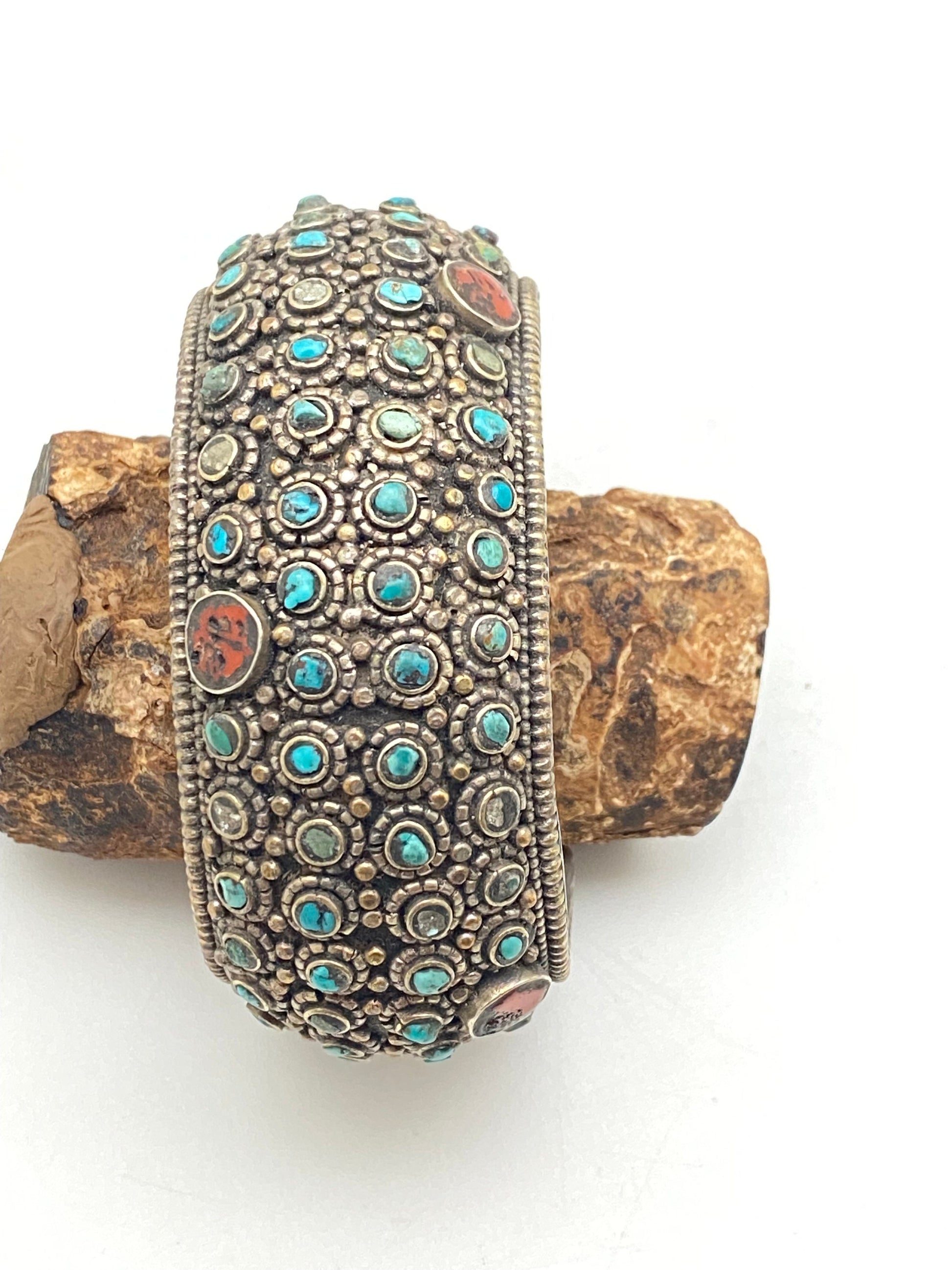 turquoise,coral bangle,cuff bracelet, handcrafted,ethnic design,tibetan silver,ethnic design,tibetan design,himalayan,Nepalese