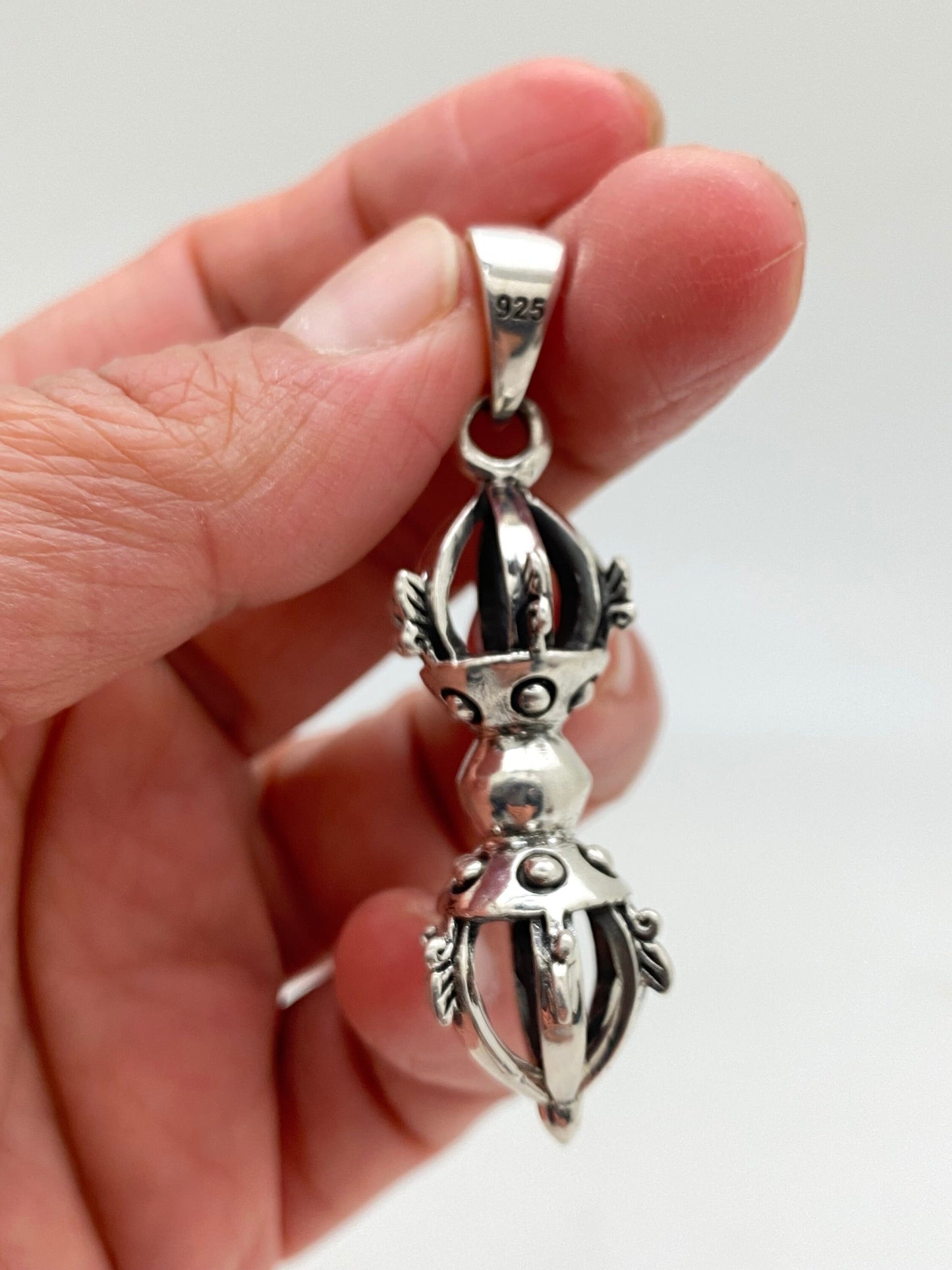 Vajra pendant,sterling silver,handcrafted,meditation,spiritual,Himalayan,Nepalese