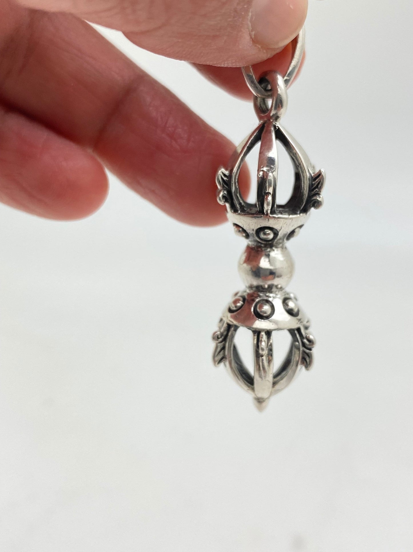 Vajra pendant,sterling silver,handcrafted,meditation,spiritual,Himalayan,Nepalese