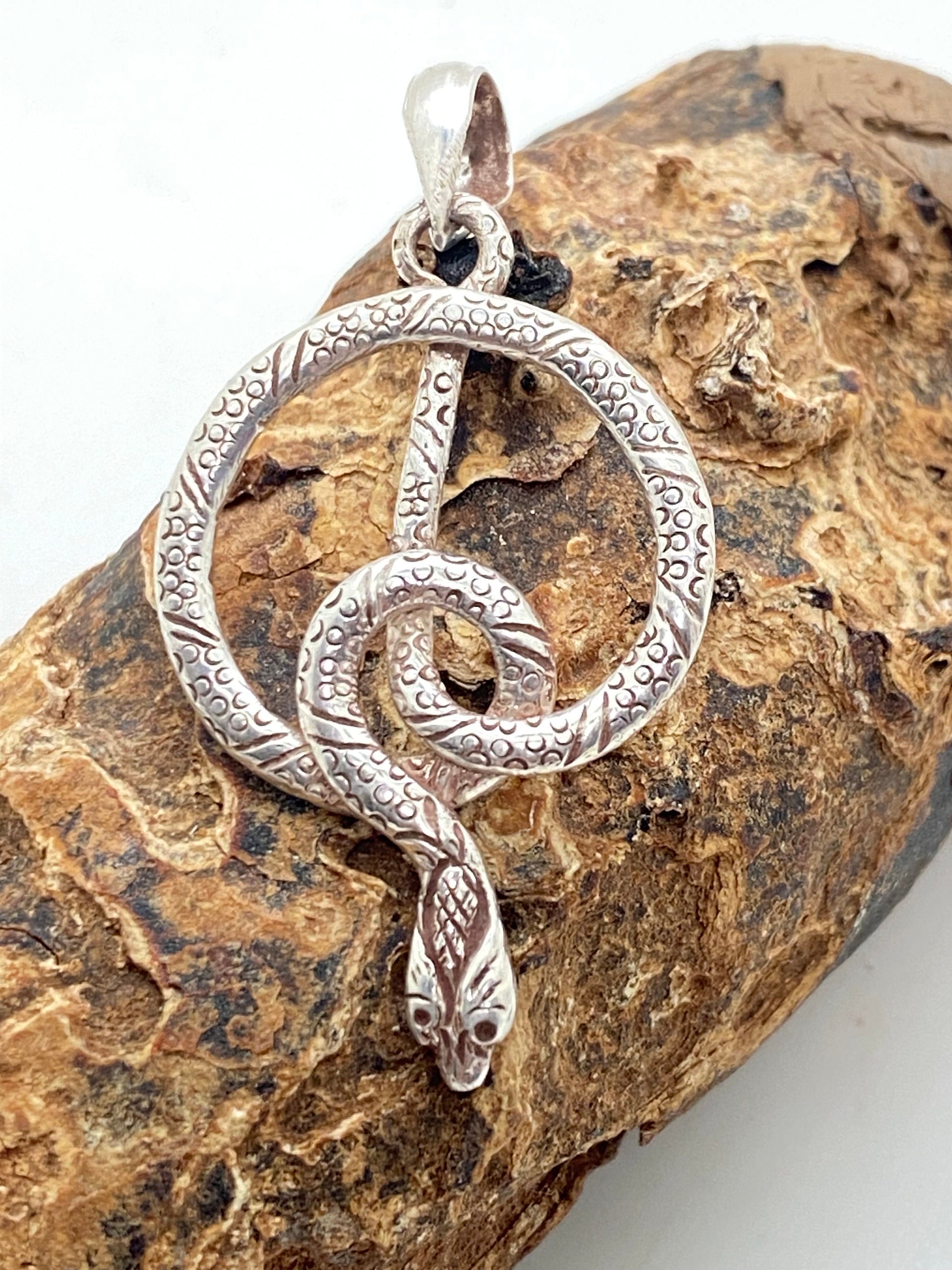 snake pendant,sterling silver,handcrafted,Himalayan,Nepalese