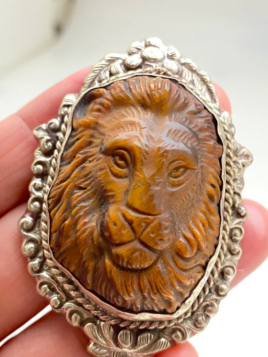 Tiger eye carved Lion pendant,animal pendant, handcrafted,tibetan silver,Himalayan,Nepalese,natural stone