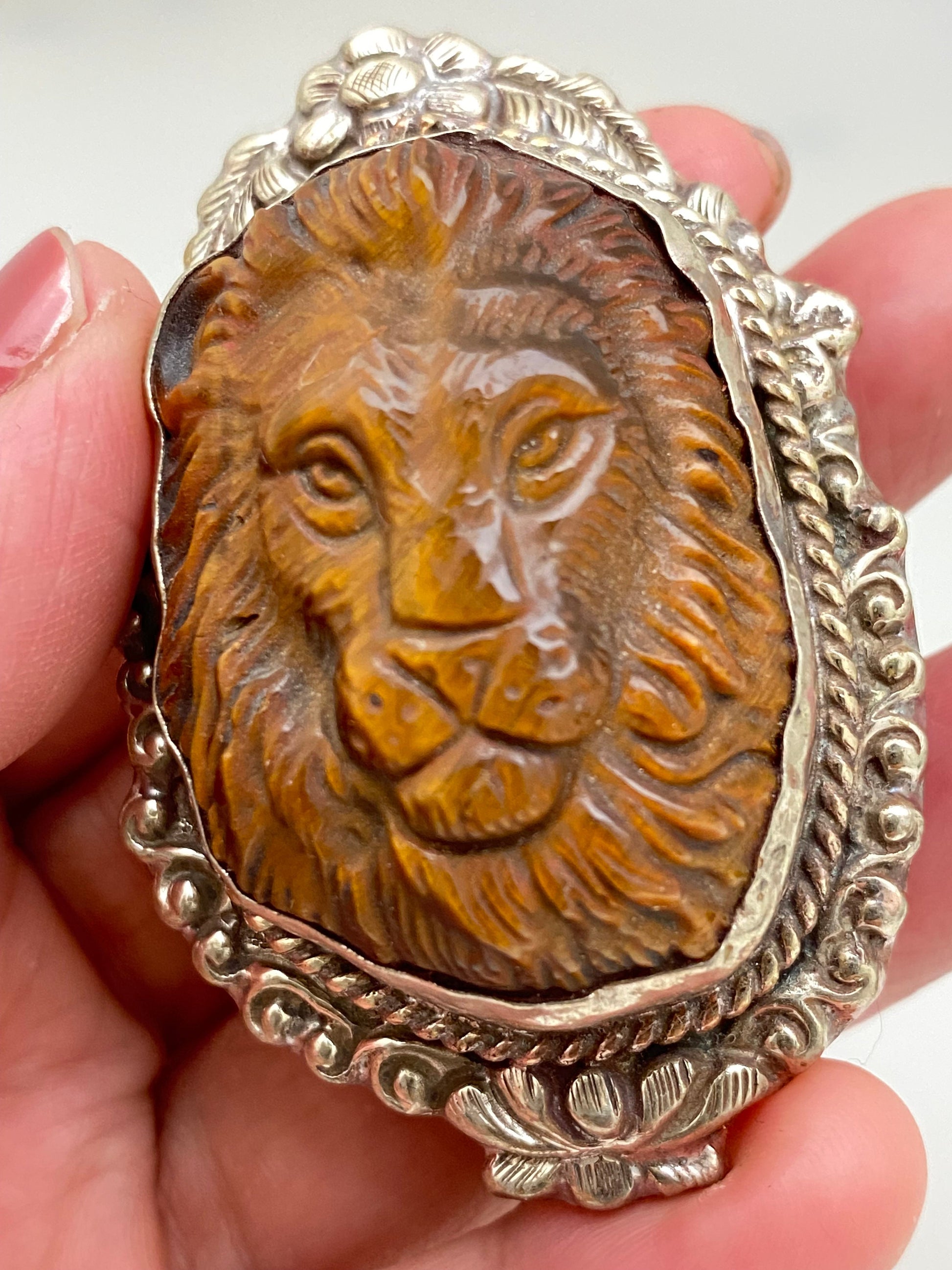 Tiger eye carved Lion pendant,animal pendant, handcrafted,tibetan silver,Himalayan,Nepalese,natural stone