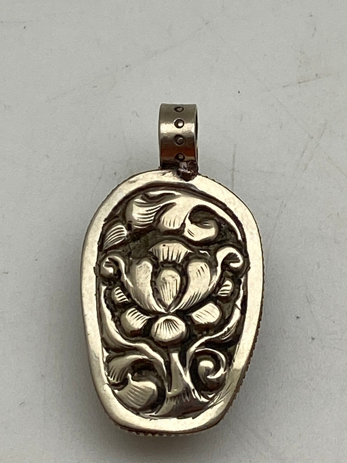 Amethyst carved skull pendant, handcrafted, hand carved,Tibetan silver,Himalayan, Nepalese