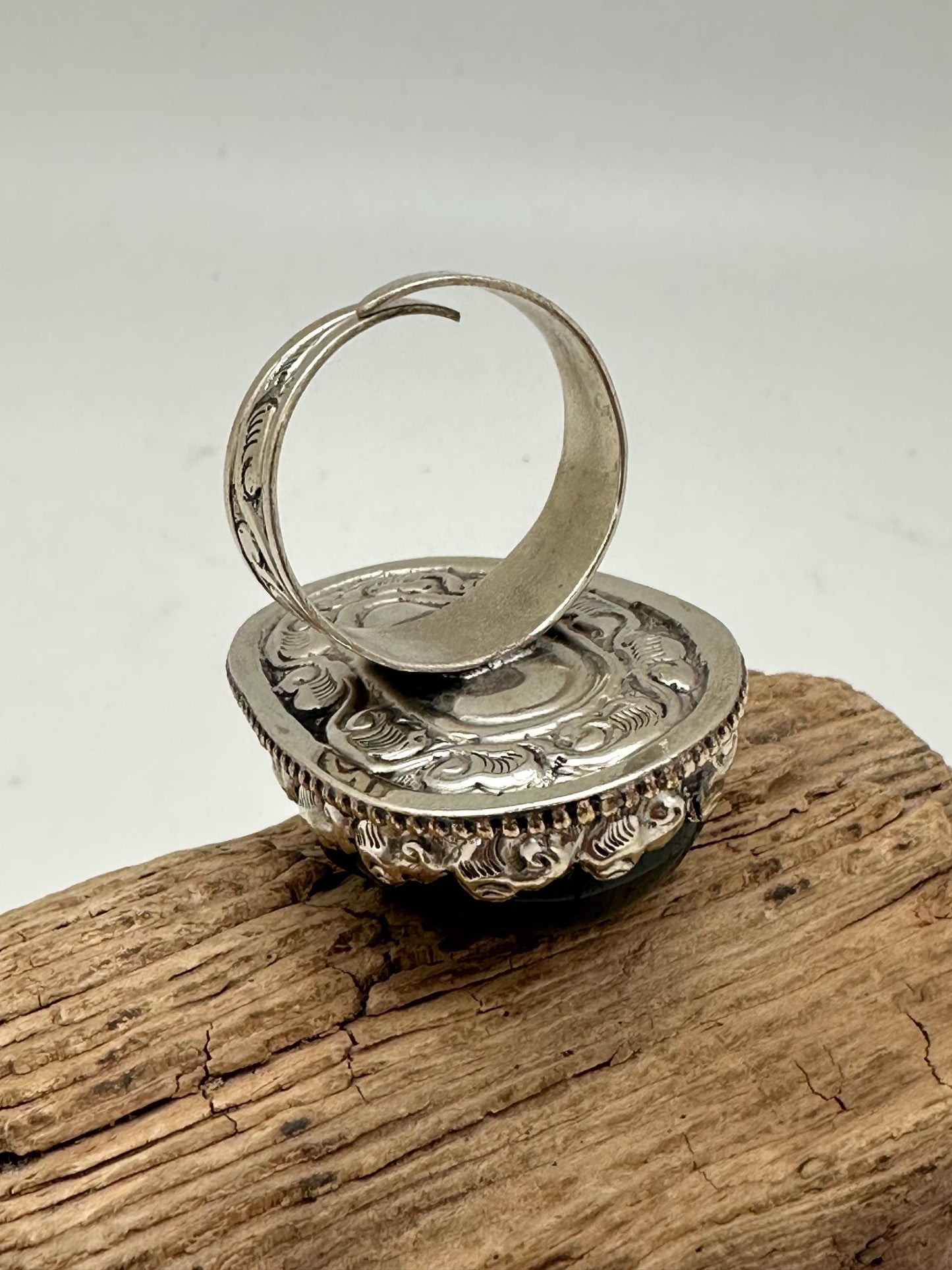 skull ring, master handcrafted natural labradorite stone, with coin silver