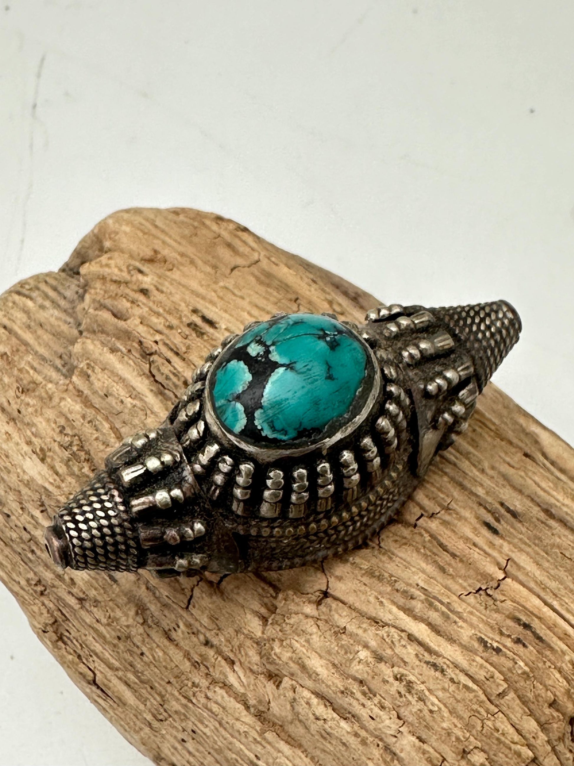Tibetan turquoise, Tibetan bead, Himalayan jewelry, ethnic