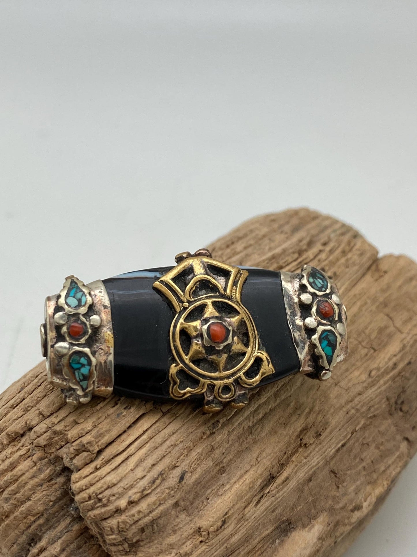 Tibetan bead, natural gate , master handcrafted