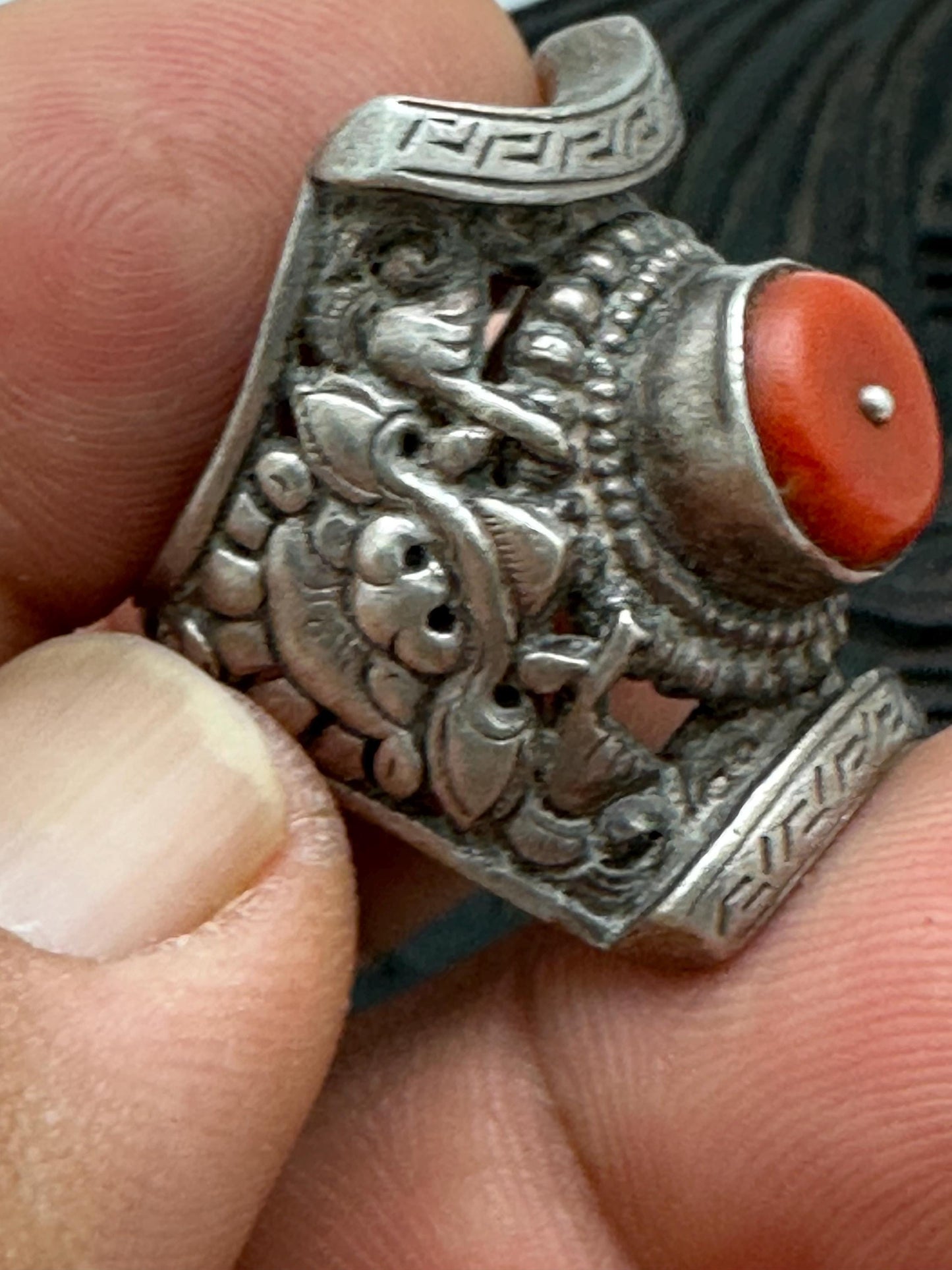 Handcrafted Tibetan Sterling Silver Saddle Ring: Natural Coral