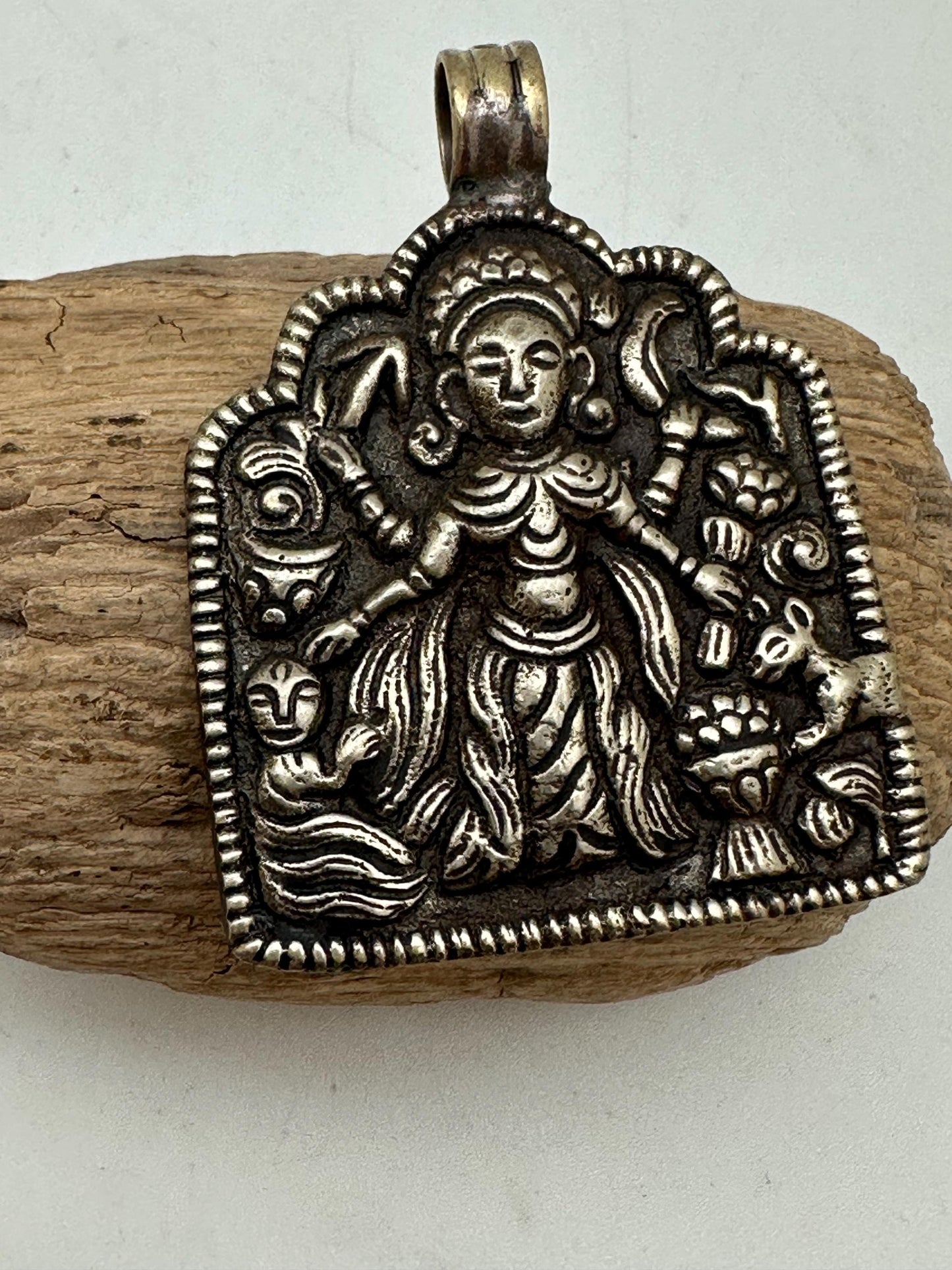 kali pendant, master handcrafted with Tibetan silver, Hindu goddess