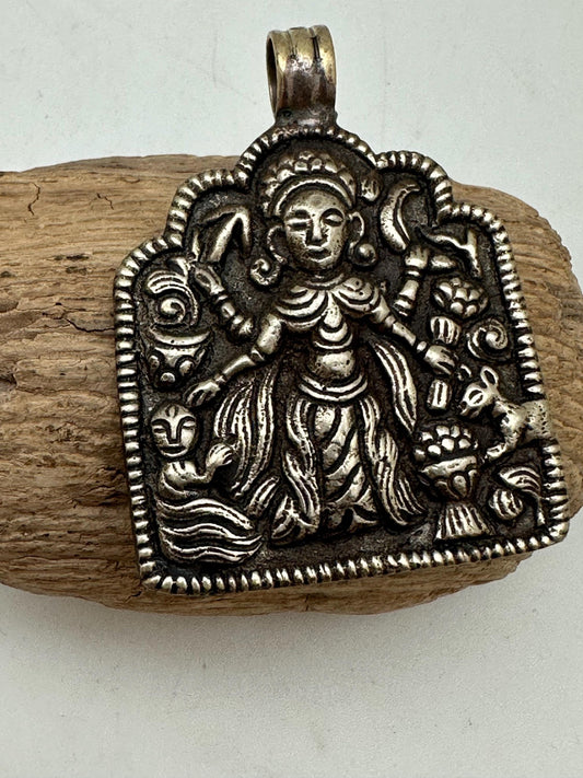 kali pendant, master handcrafted with Tibetan silver, Hindu goddess