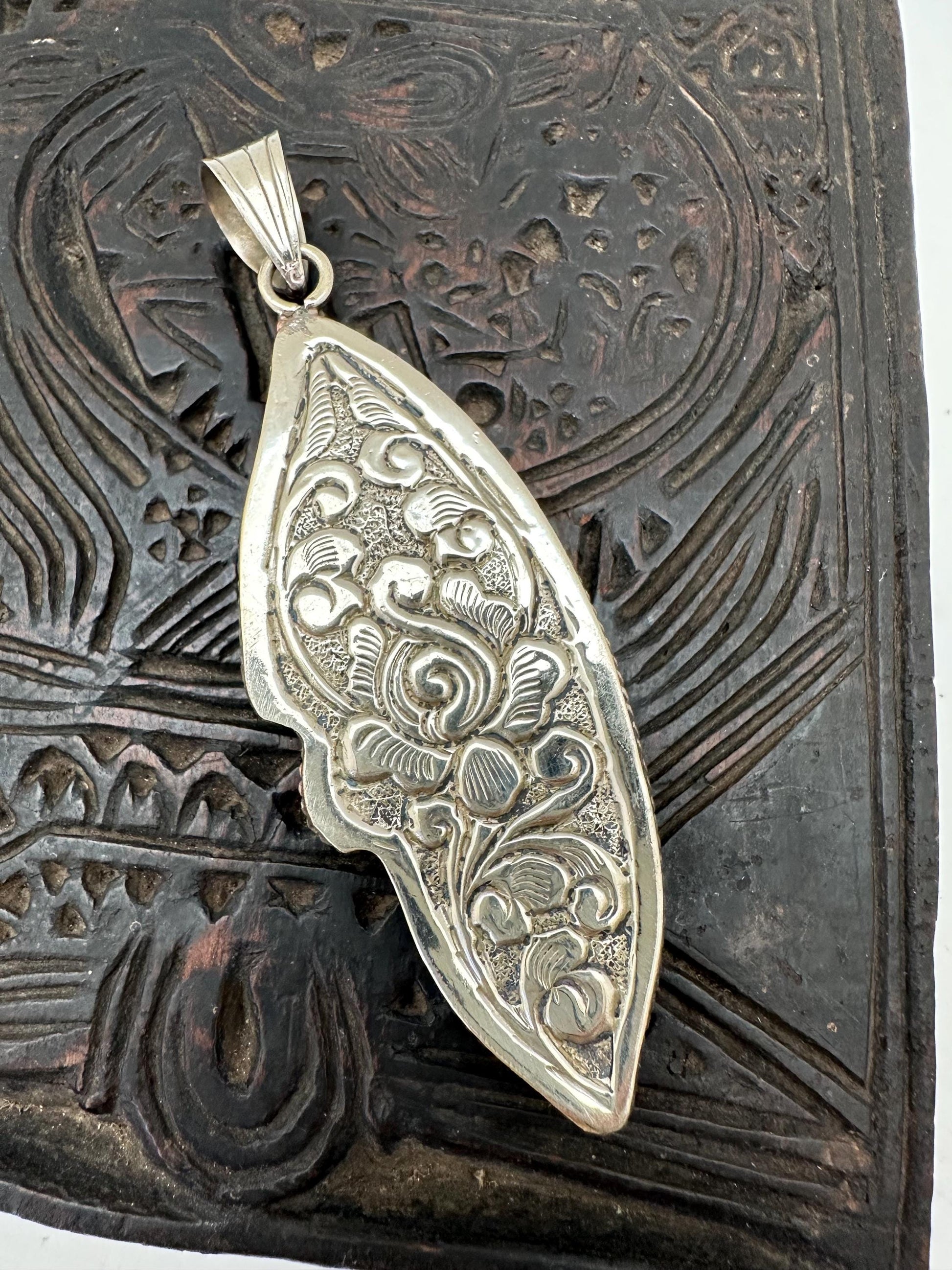 wing pendant, bone carving, energy pendant, Tibetan silver