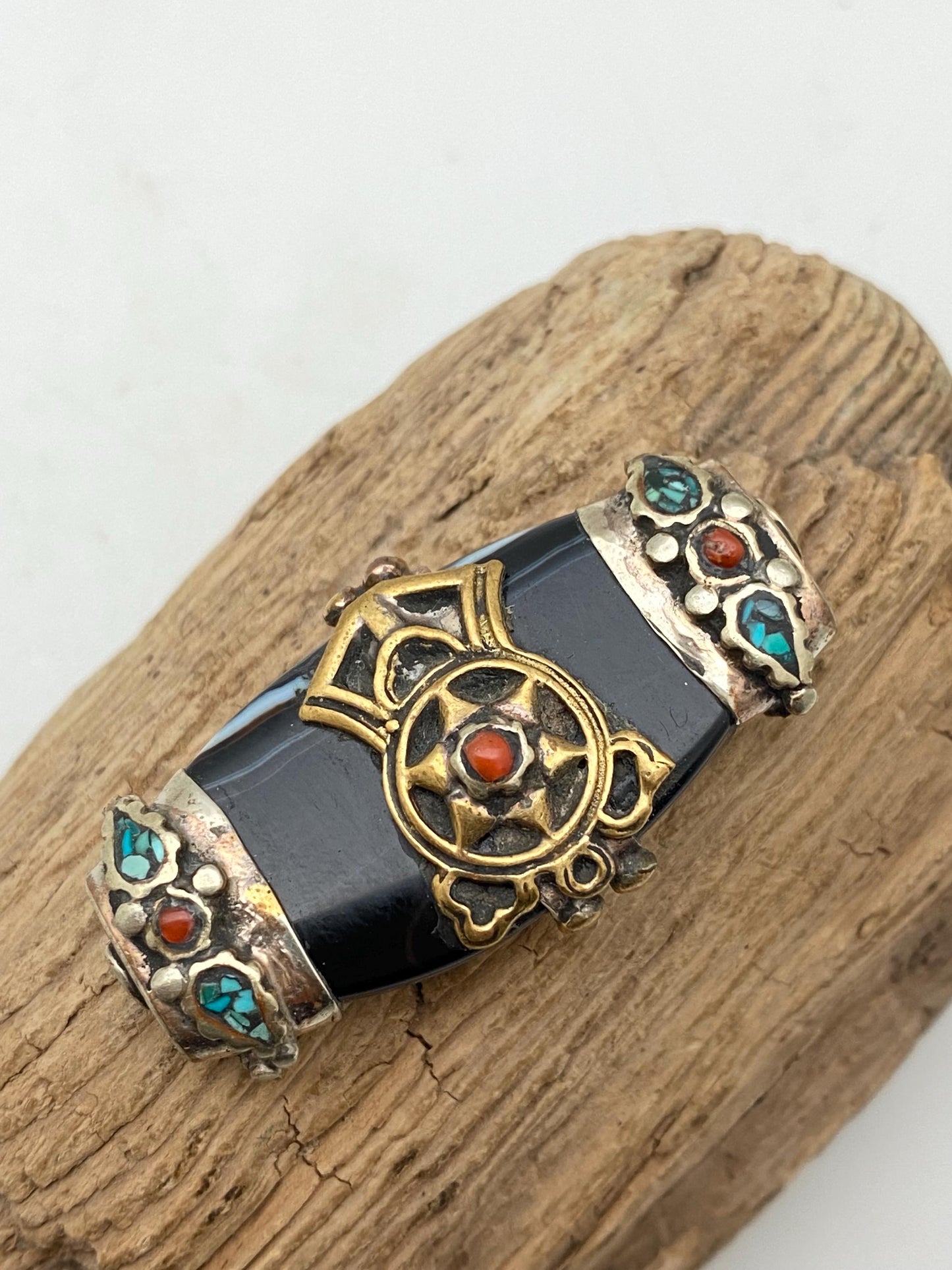 Tibetan bead, natural gate , master handcrafted