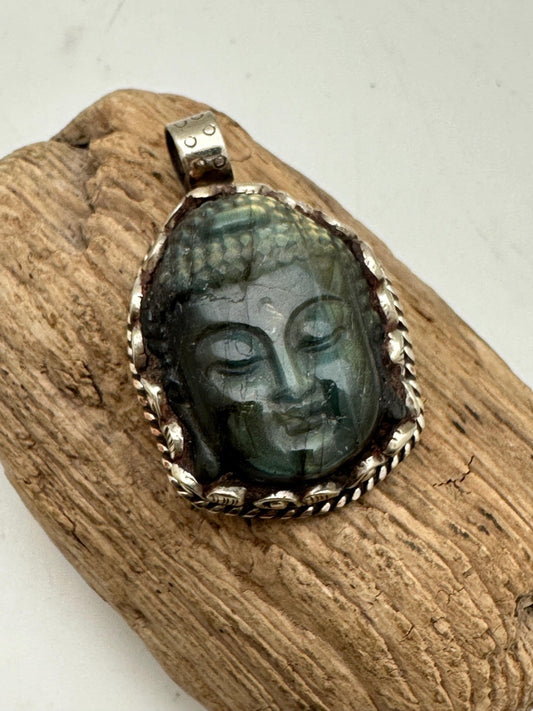 buddha pendant, natural labradorite carving, Buddhist amulet