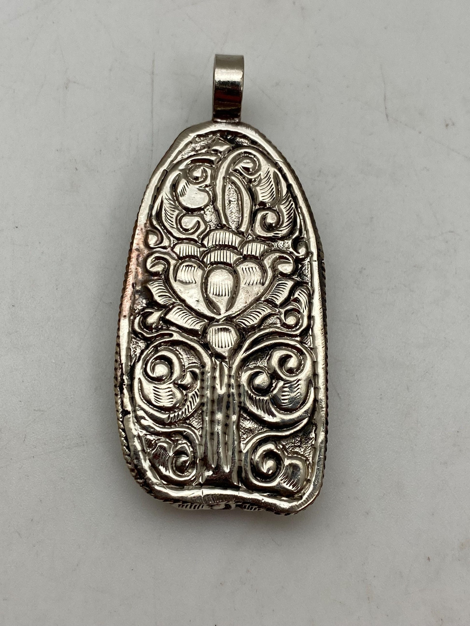 Mother Mary pendant, bone carved, handcrafted,Tibetan silver,Nepalese