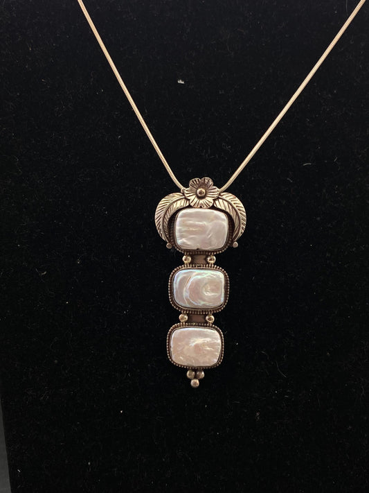Large pearl pendant,mother of pearl,floral design, handcrafted,ethnic style,Tibetan silver, Nepalese, Himalayan