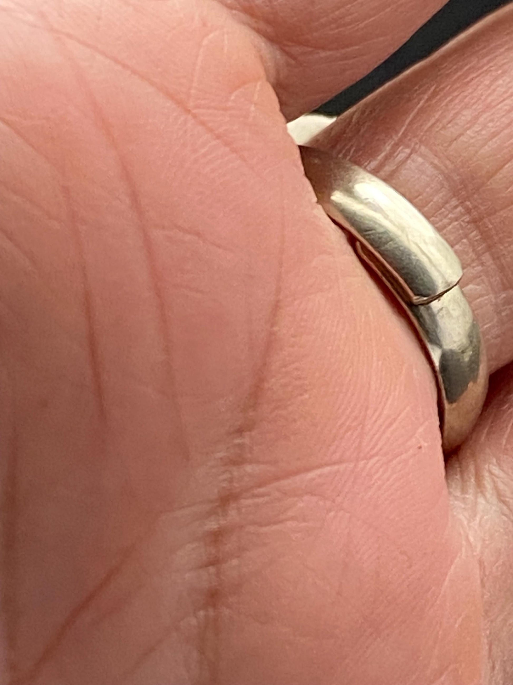 Pearl ring,mother of pearl, handcrafted,Tibetan silver,Nepalese, Himalayan, floral design,