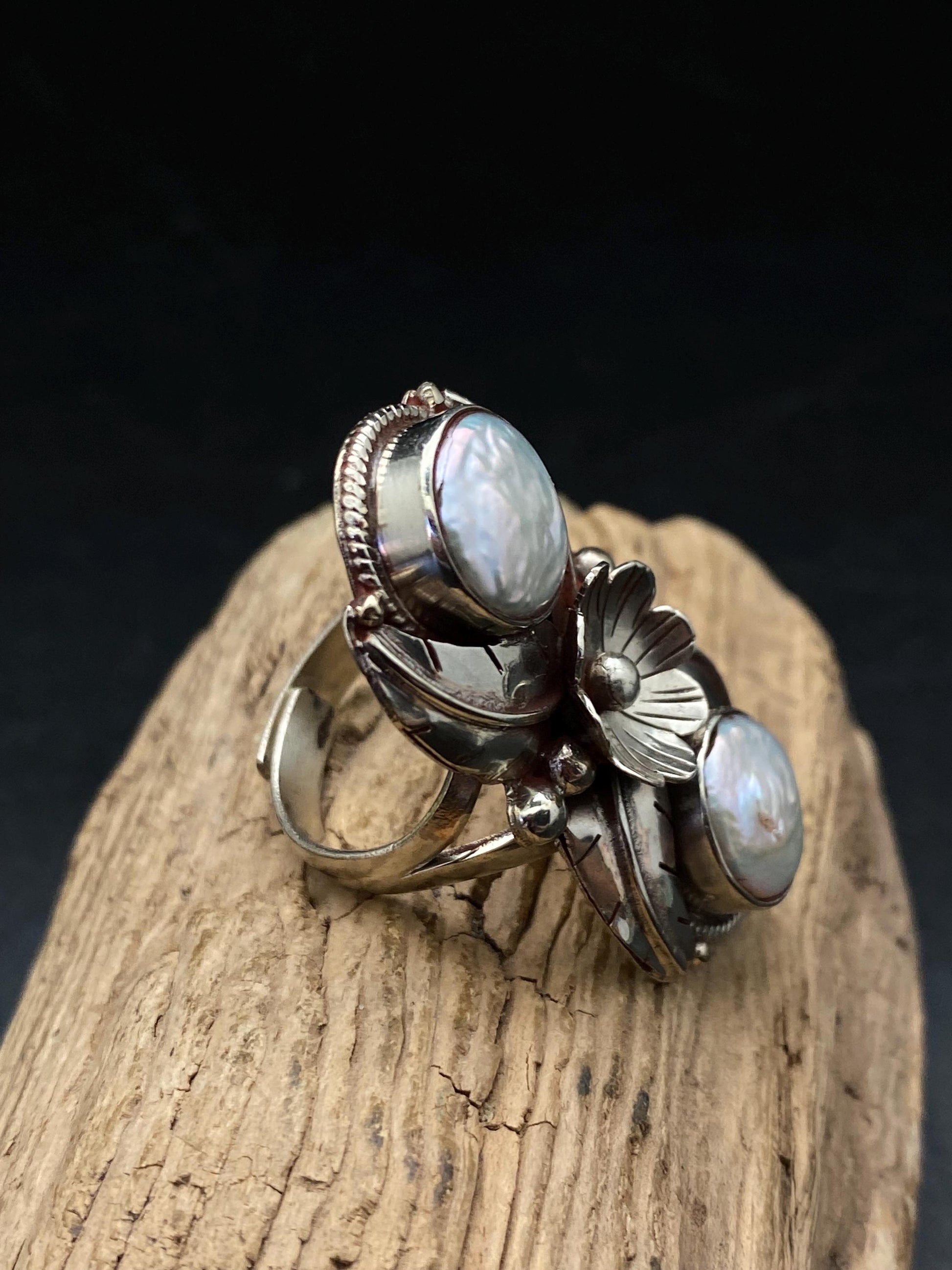 Pearl ring,mother of pearl, handcrafted,Tibetan silver,Nepalese, Himalayan, floral design,