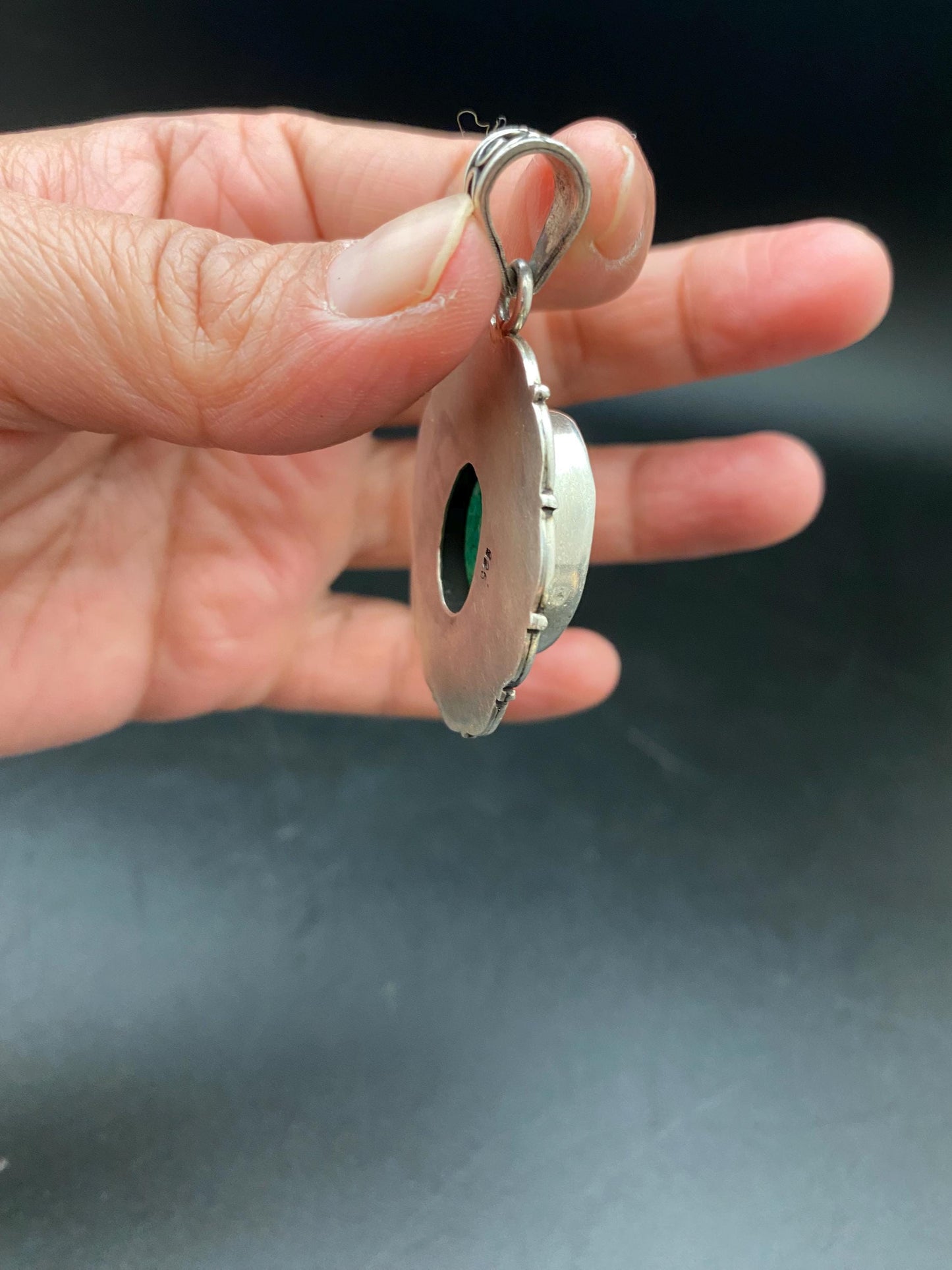 emerald pendant, sterling silver, handcrafted,ethnic design,nepalese,natural stone