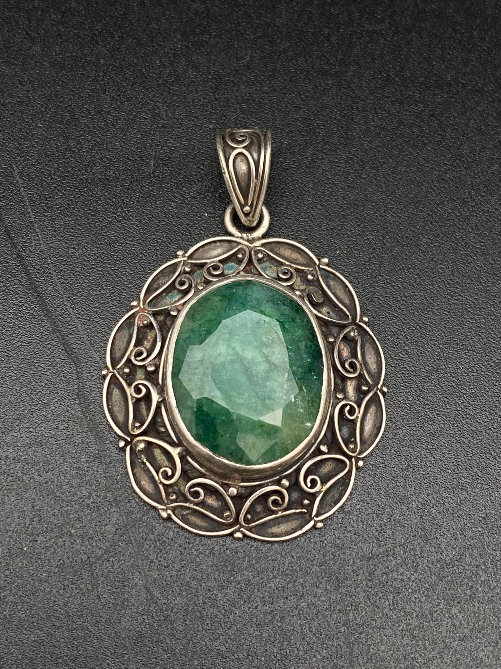 emerald pendant, sterling silver, handcrafted,ethnic design,nepalese,natural stone