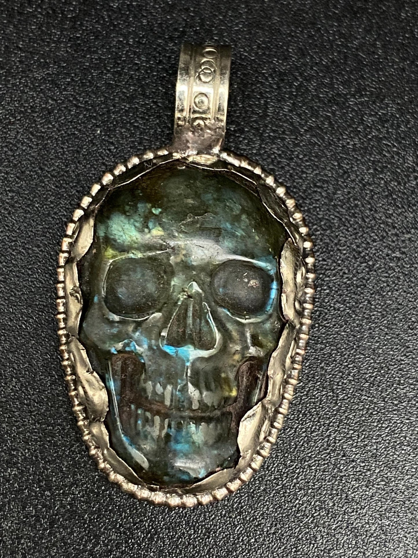 labradorite carved skull pendant, handcrafted,Tibetan silver,Tibetan design,Nepalese