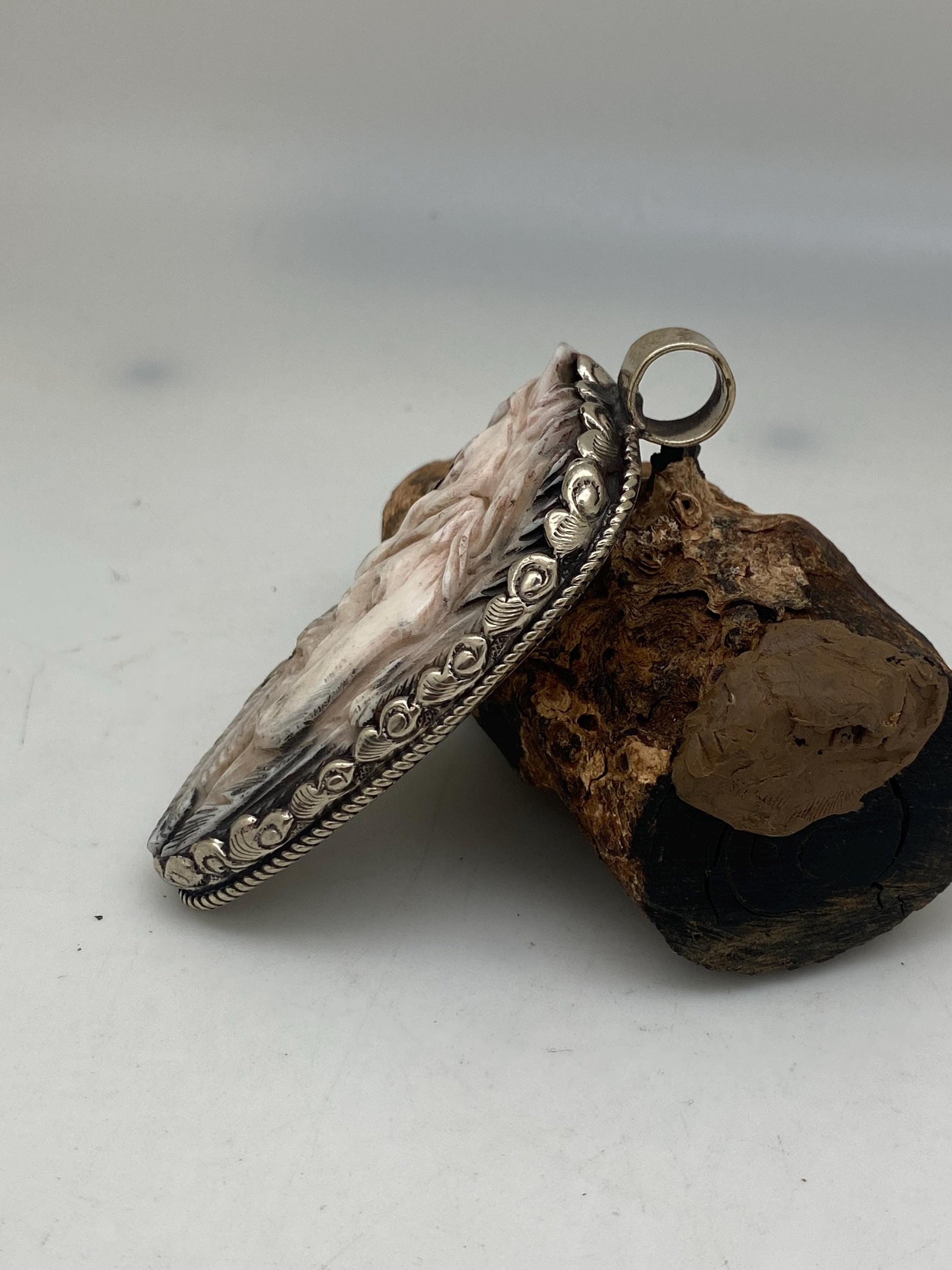 Horse pendant,bone carved two horse pendant,handcrafted,animal pendant,Tibetan silver, Nepalese,