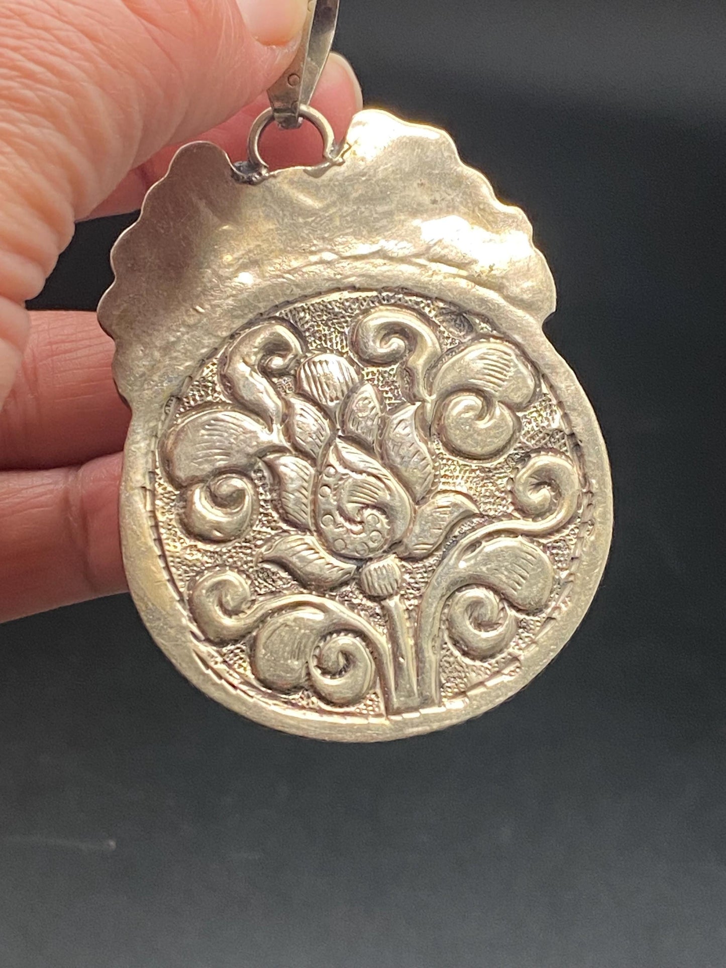 labradorite carved Tiger pendant, handcrafted,Tibetan silver, ethnic style,Nepalese, animal lover pendant