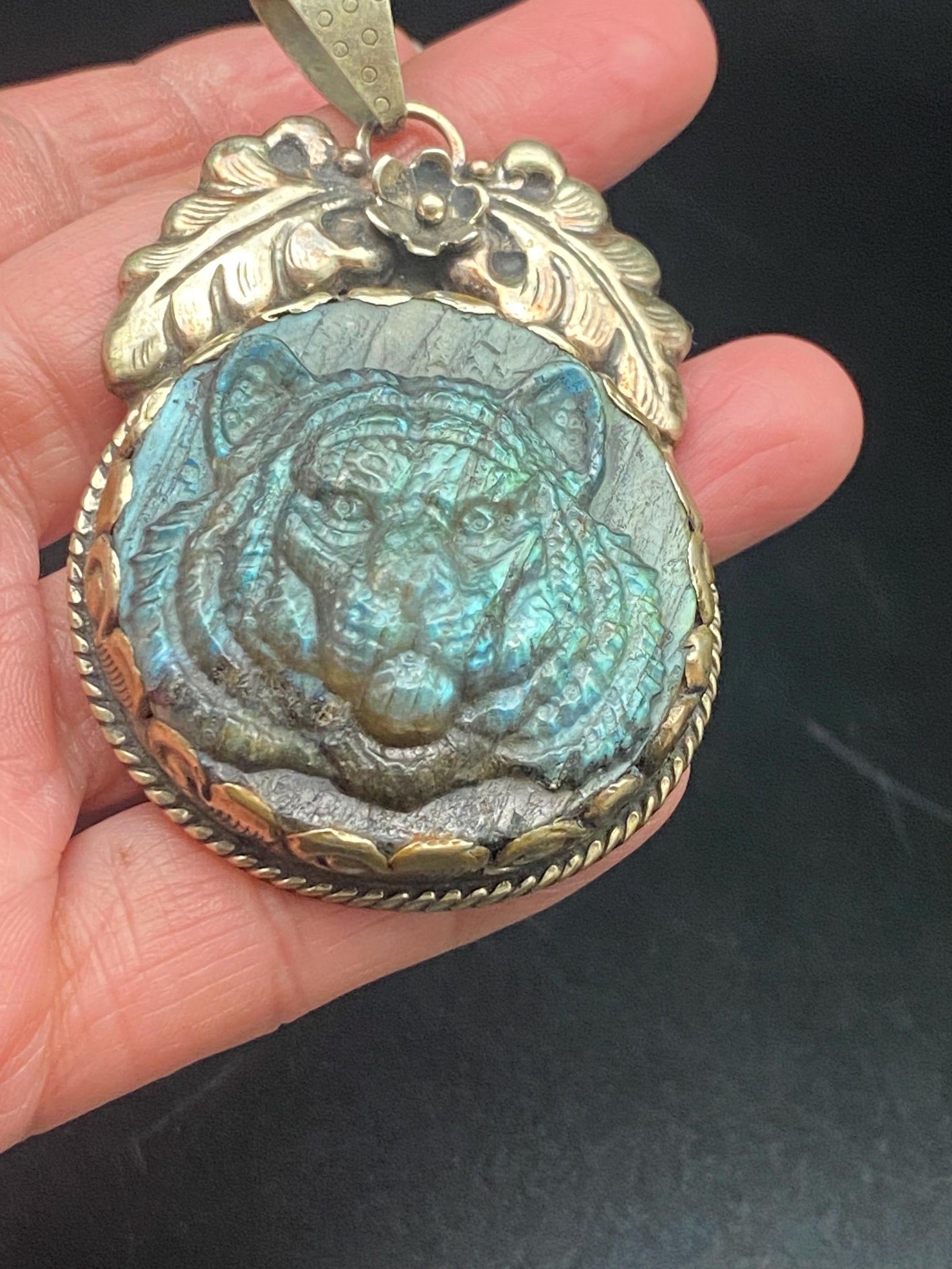 labradorite carved Tiger pendant, handcrafted,Tibetan silver, ethnic style,Nepalese, animal lover pendant