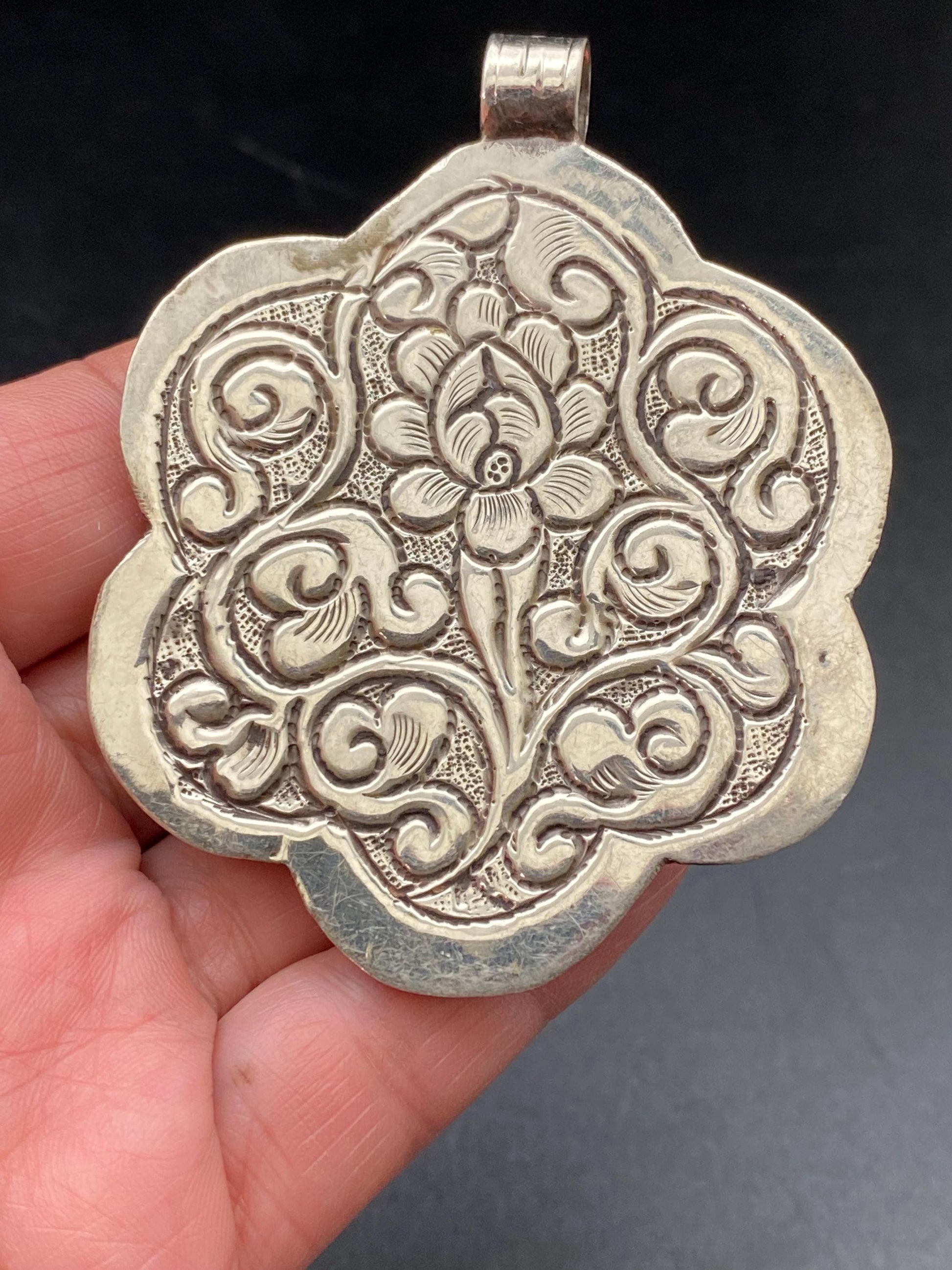 large flower pendant ,Bamboo coral, tibetan silver, handcrafted,ethnic design, tibetan design,Nepalese