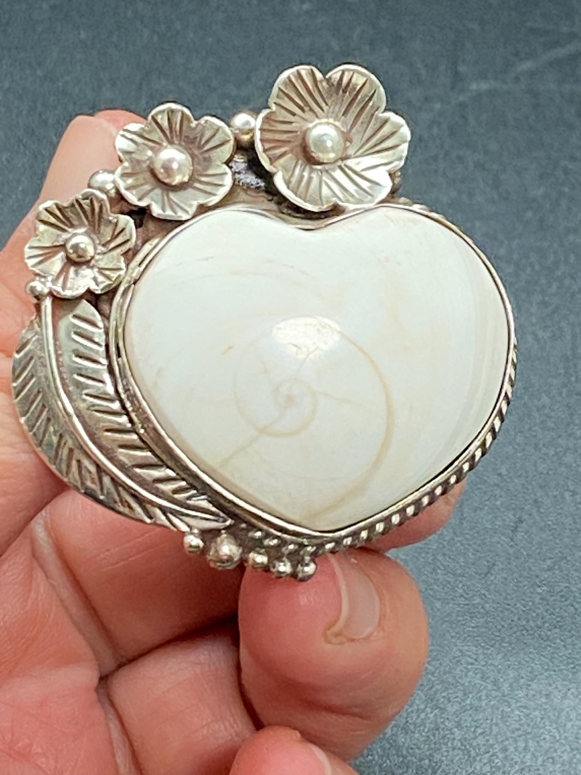 shell ring , heart shape ring,Shiva shell ,handcrafted, Tibetan silver,ethnic style,Himalayan, Nepalese