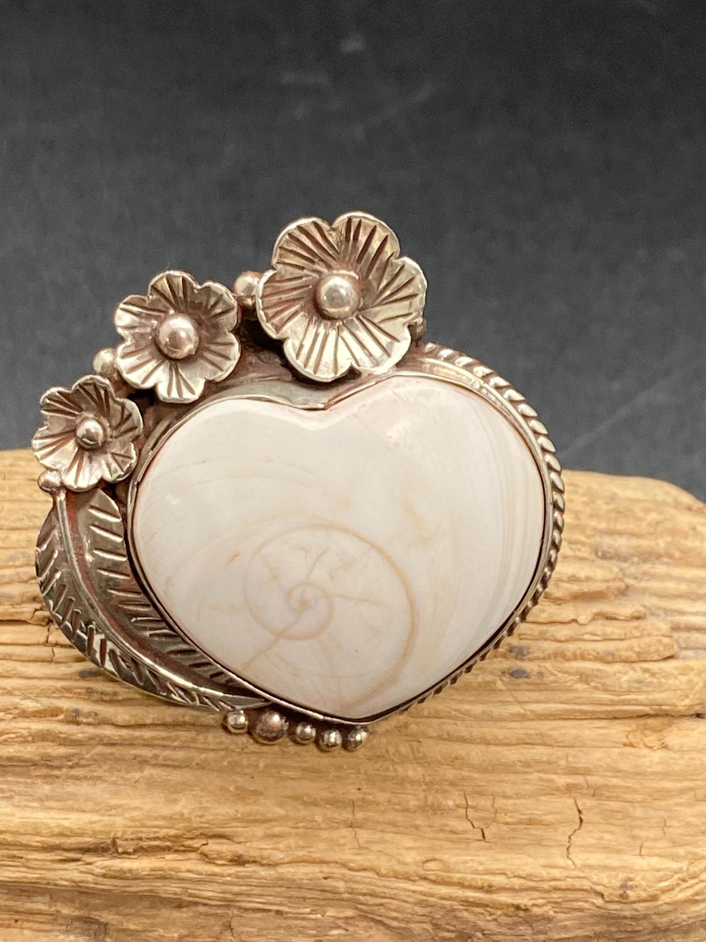 shell ring , heart shape ring,Shiva shell ,handcrafted, Tibetan silver,ethnic style,Himalayan, Nepalese